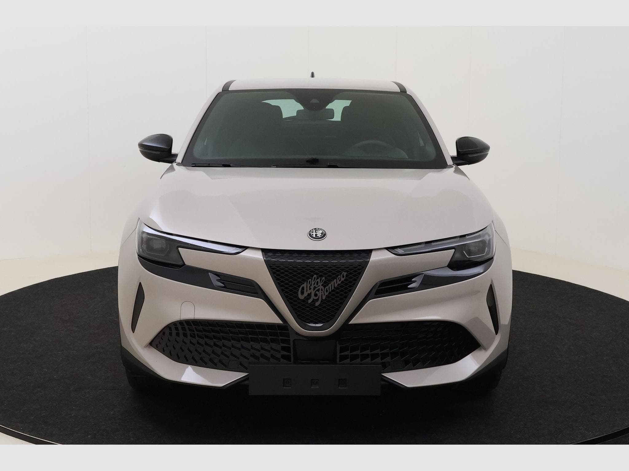 Alfa-Romeo Junior - (2025) - Photo 2