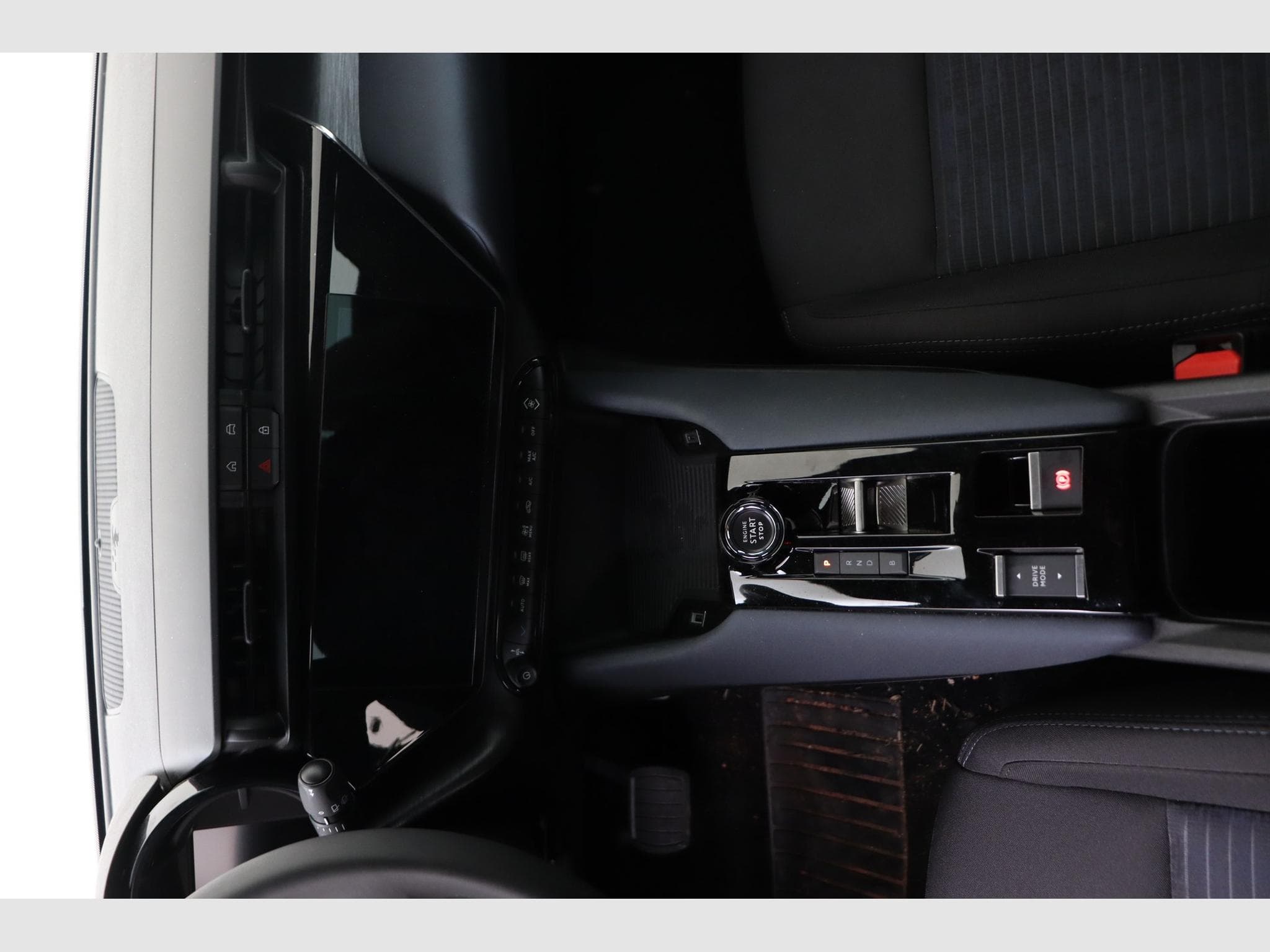 Alfa-Romeo Junior - (2025) - Photo 12