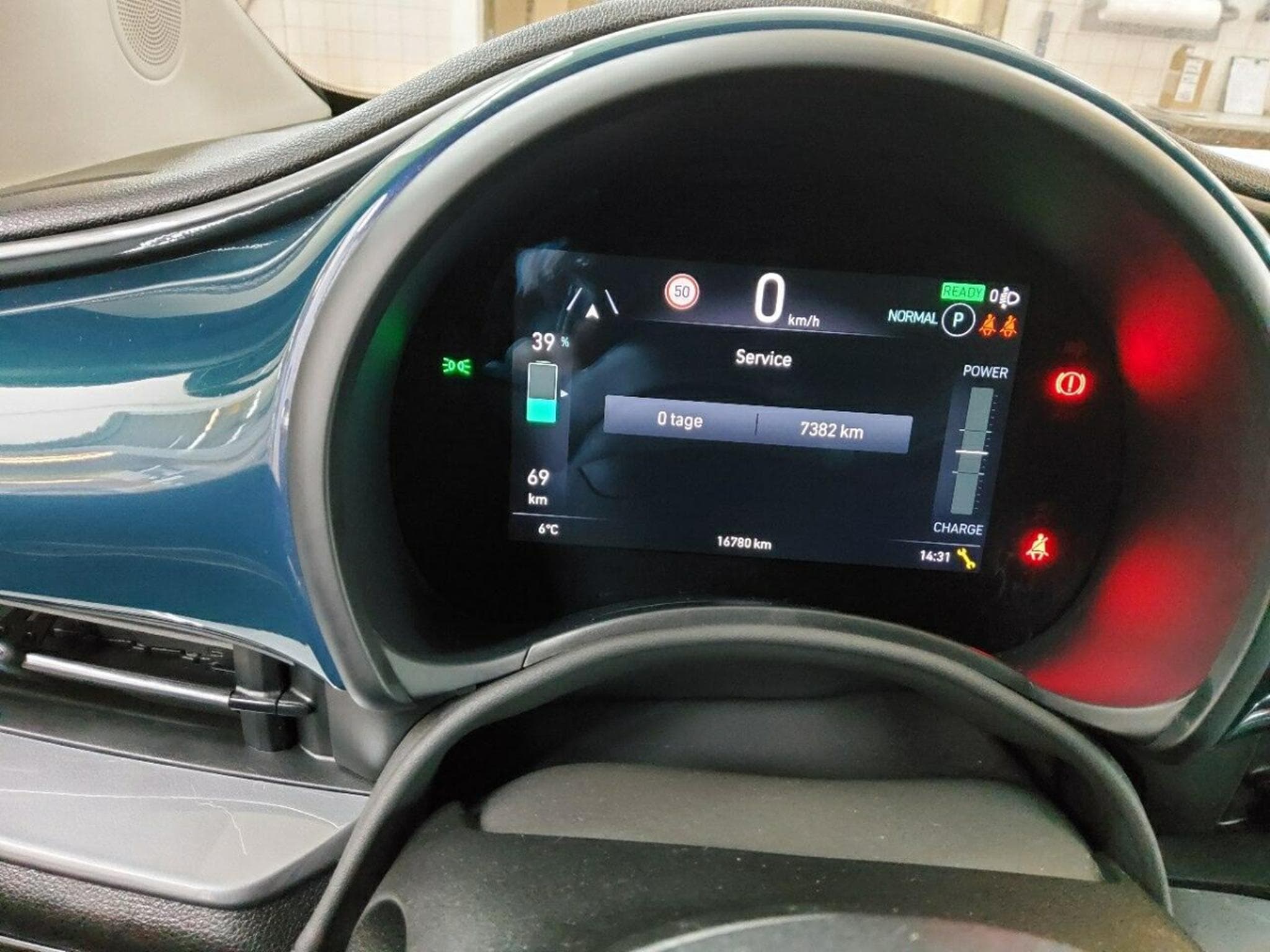 Fiat 500 Cabrio 42 kWh (2023) - Photo 4