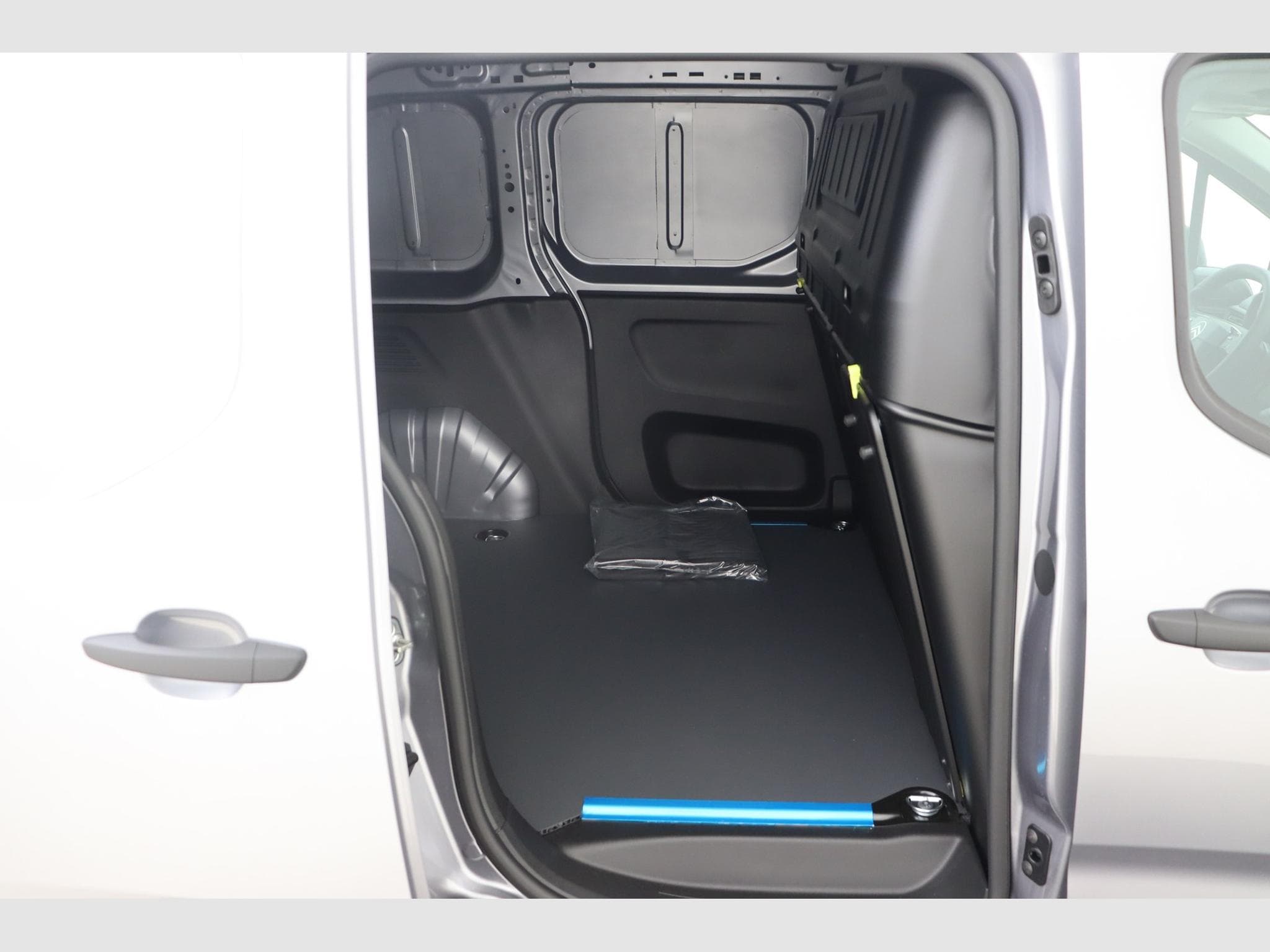 Citroen Berlingo Van Maat M (2026) - Photo 14