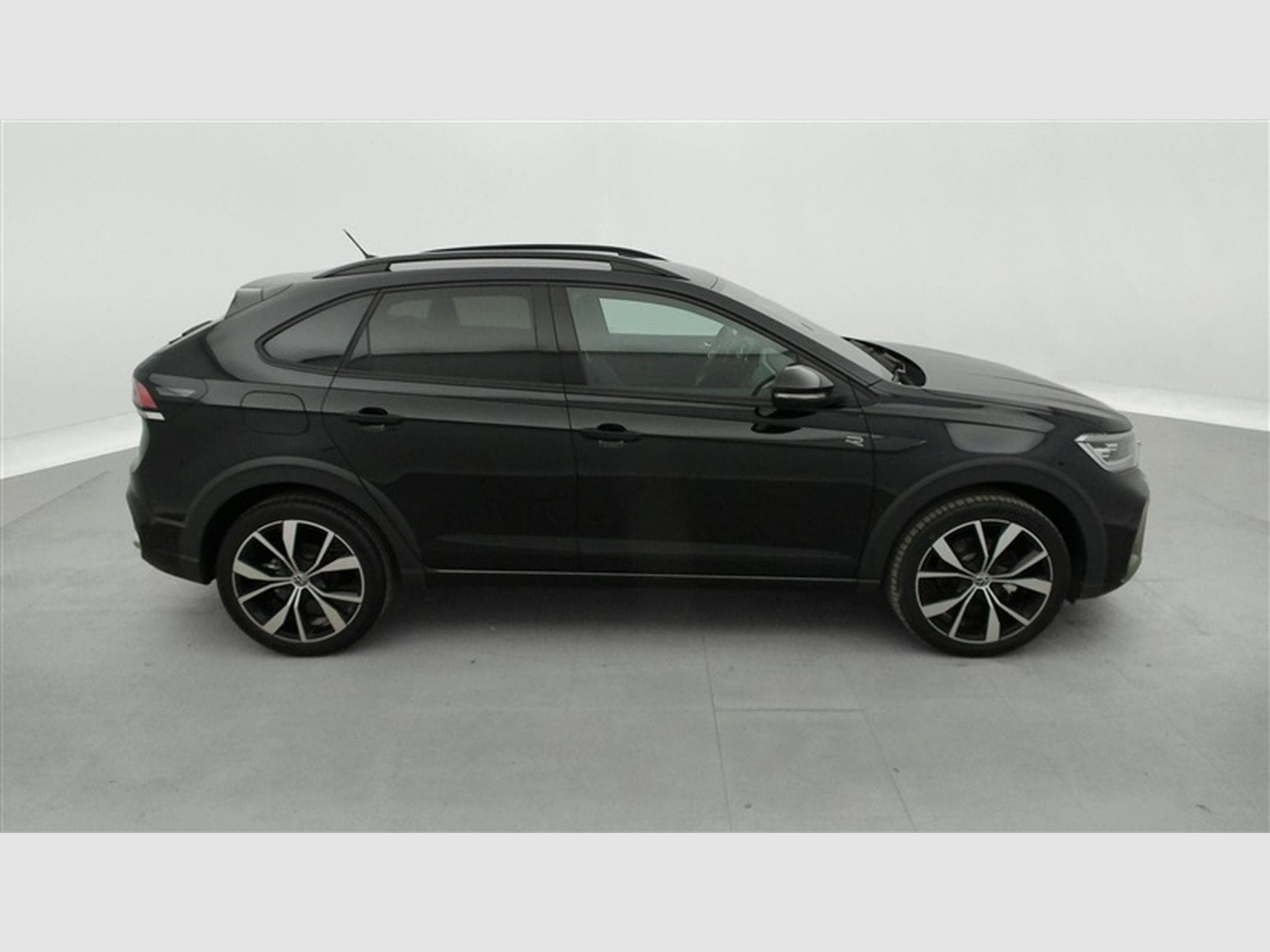 VW Taigo 1.0 TSI 115cv DSG R-Line NAVI / FULL LED / CAMERA / JA 18" (2025) - Foto 24
