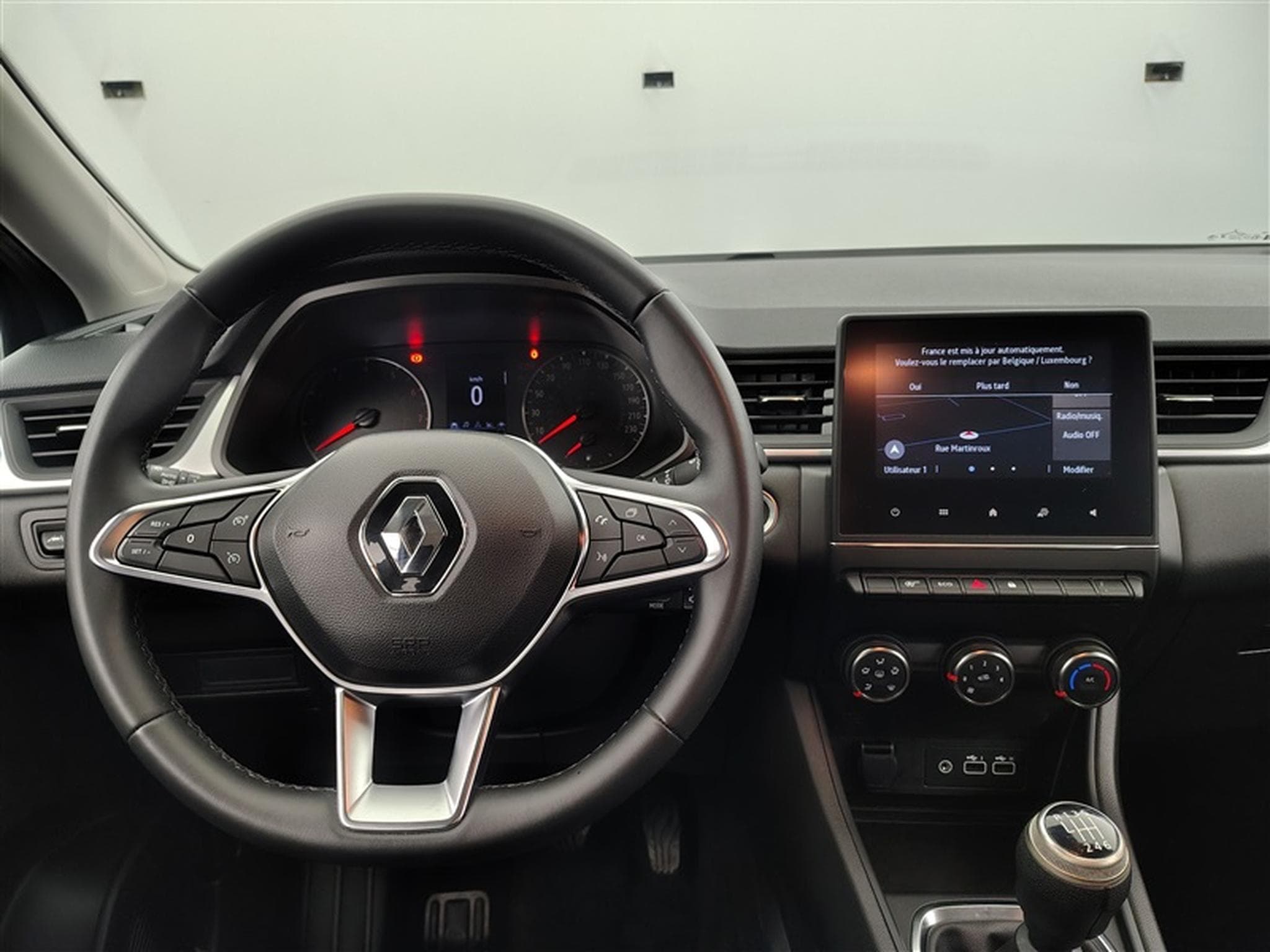 Renault Captur 1.0 TCe Evolution  NAVI / CAMERA / CARPLAY (2024) - Photo 9
