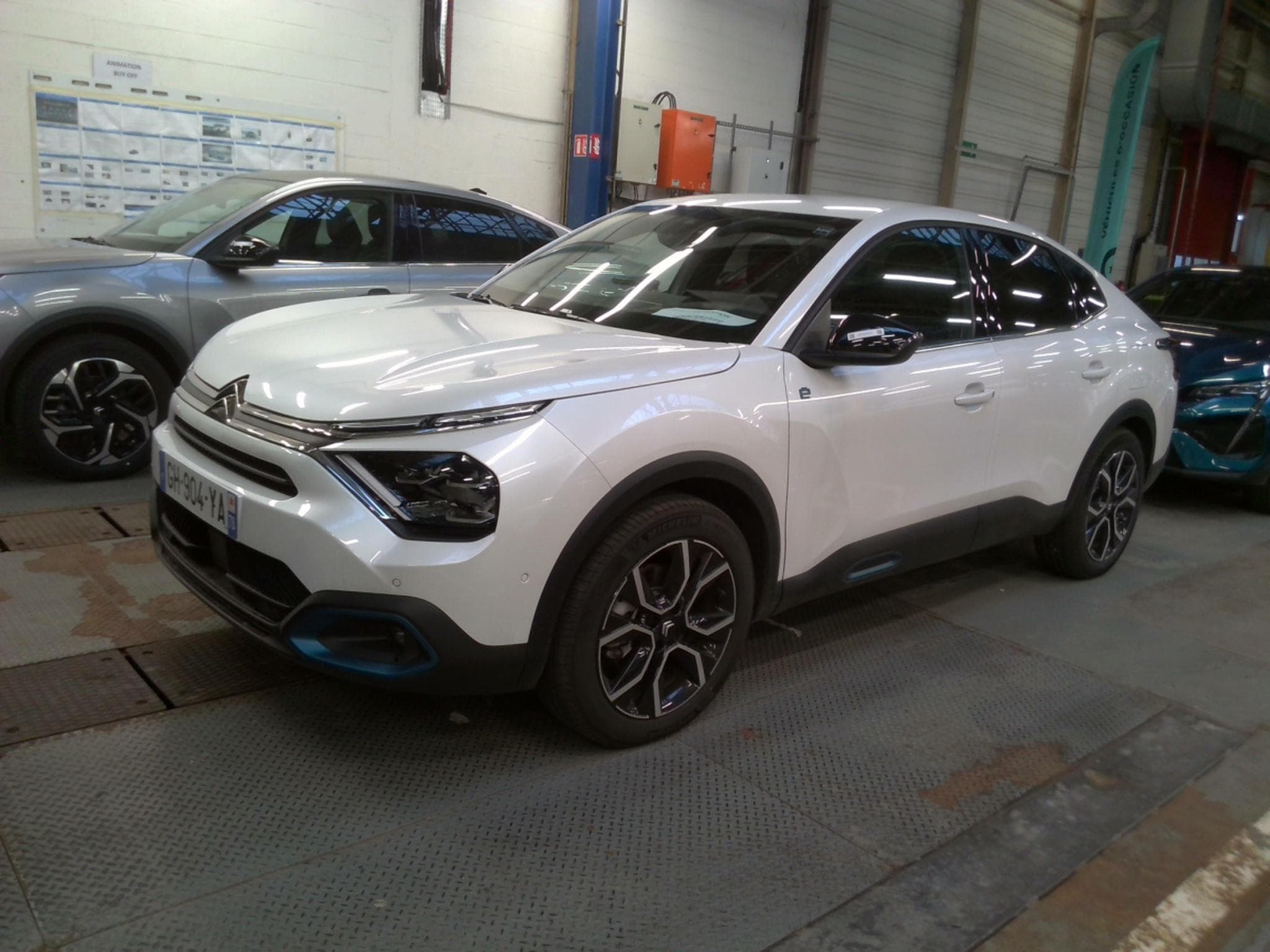 Citroen C4 X Shine (2022) - Photo 1