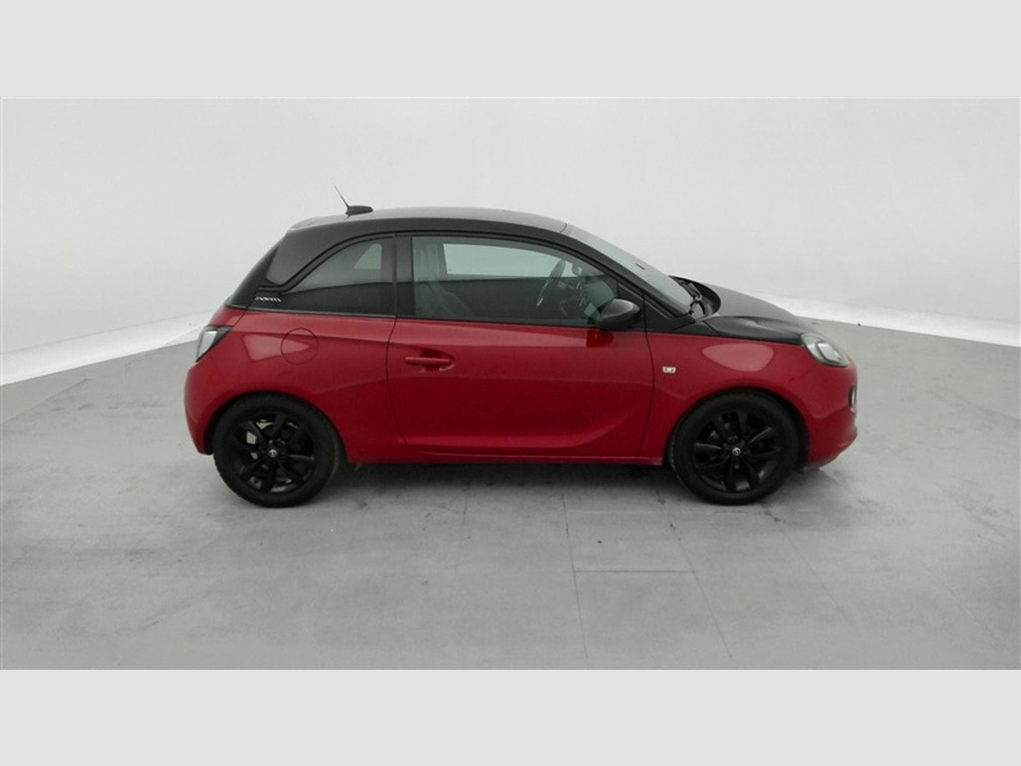 Opel Adam 1.2i Unlimited (EU6.2) (2018) - Photo 21