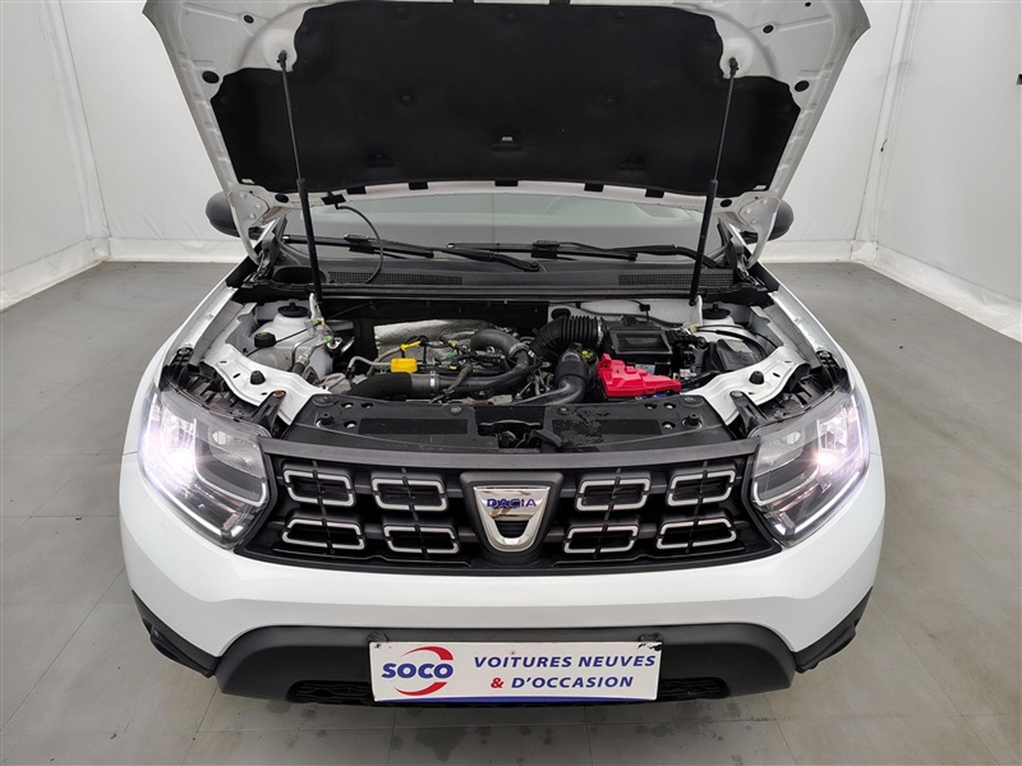 Dacia Duster 1.0 TCe 100Cv Comfort (2020) - Photo 17