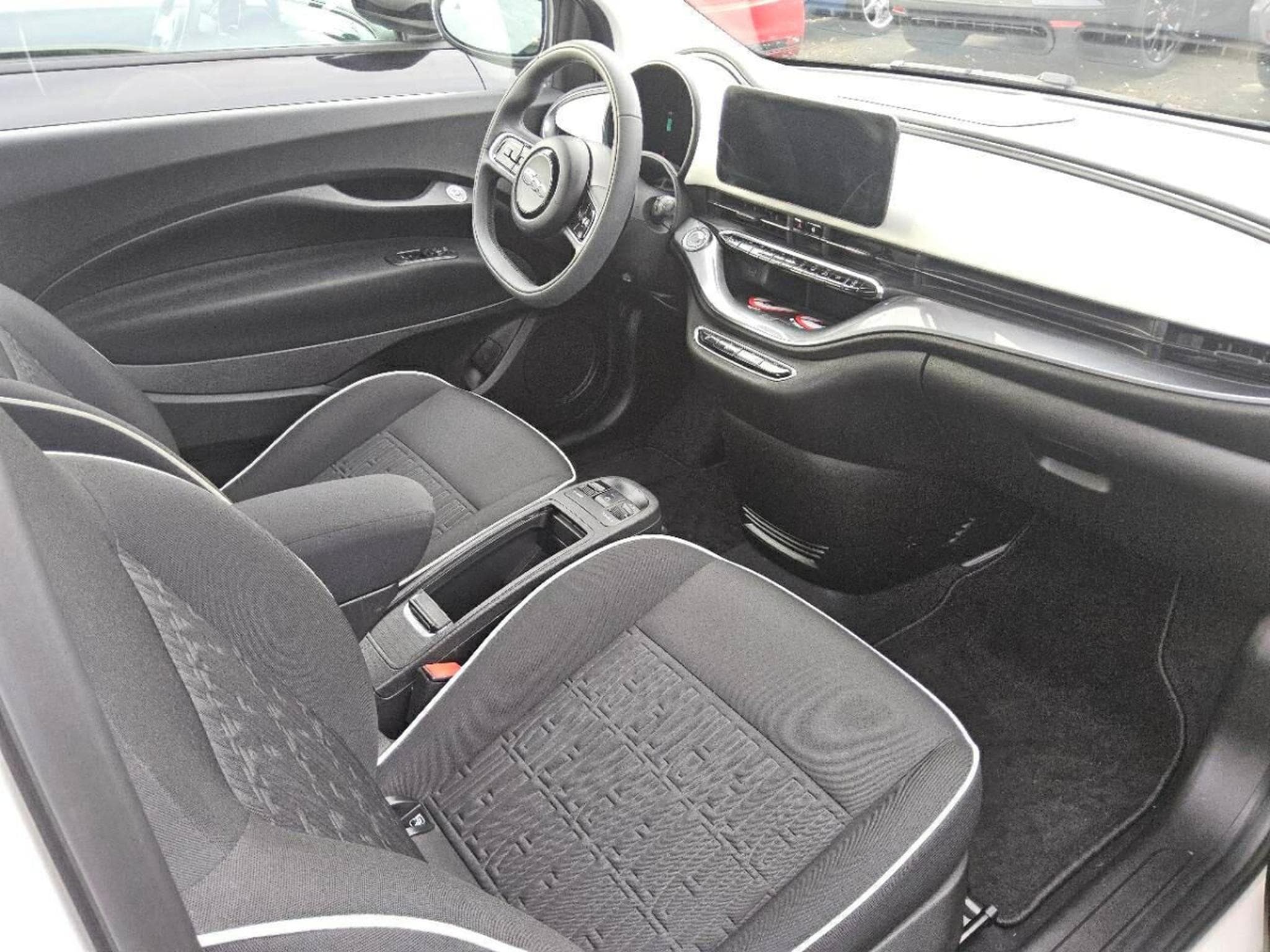 Fiat 500 Cabrio (2023) - Photo 3