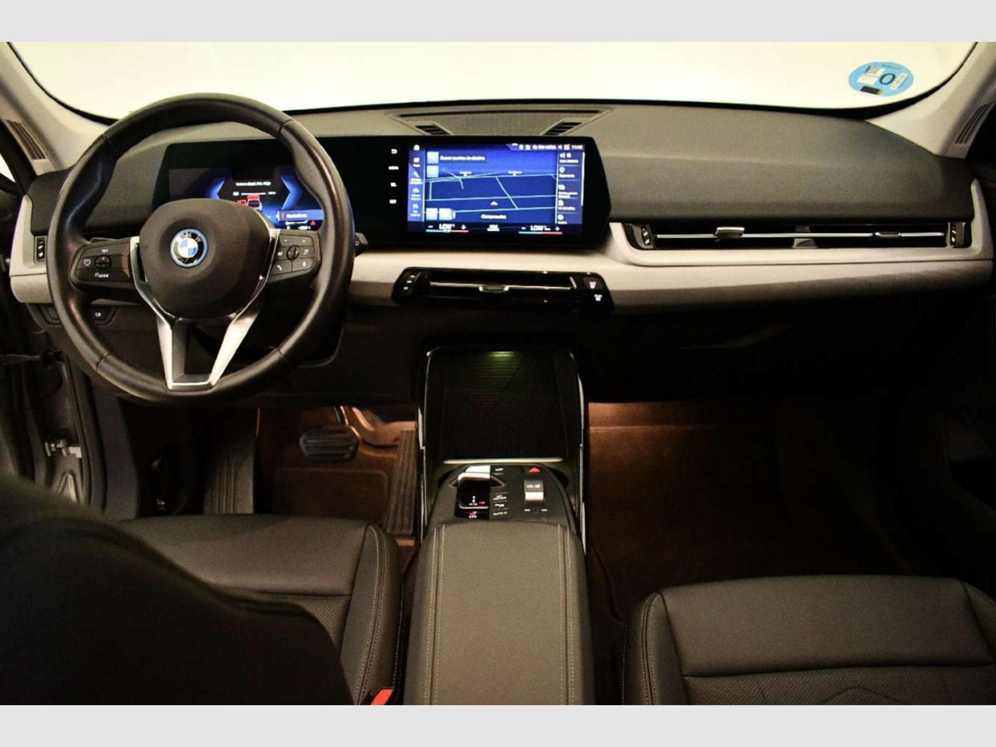 Bmw iX1 xDrive30 (2023) - Photo 5