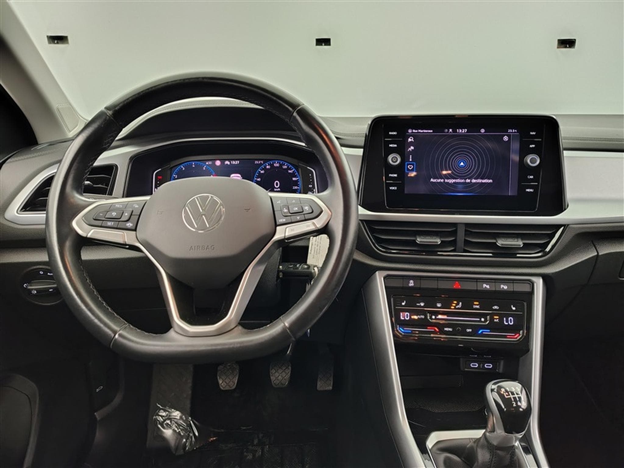 VW T-Roc 1.0 TSI Style NAVI / CARPLAY / FULL LED (2022) - Photo 9