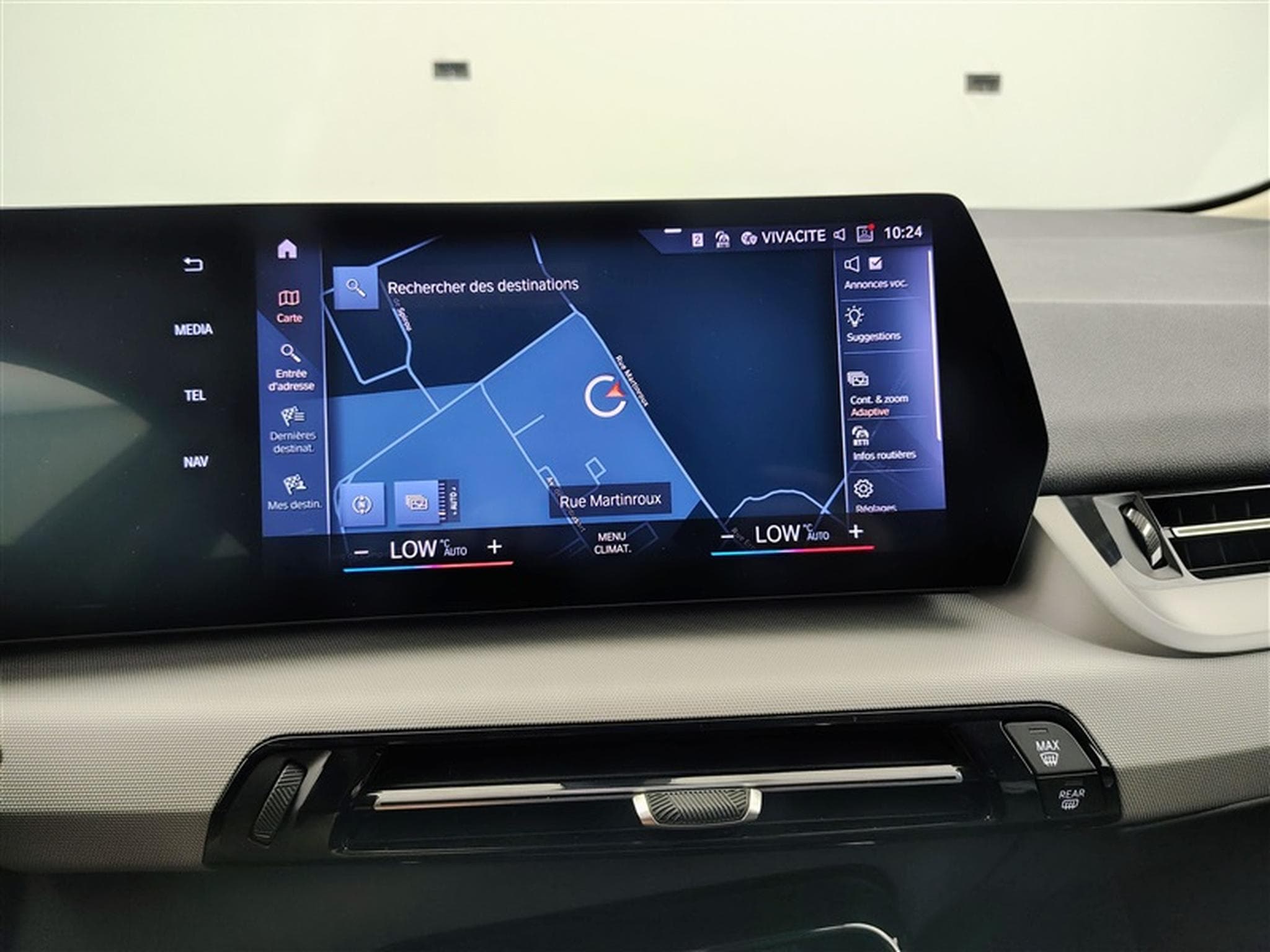 BMW 218 Active Tourer 218 iA NAVI/FULL LED/JA/PDC (2023) - Foto 11