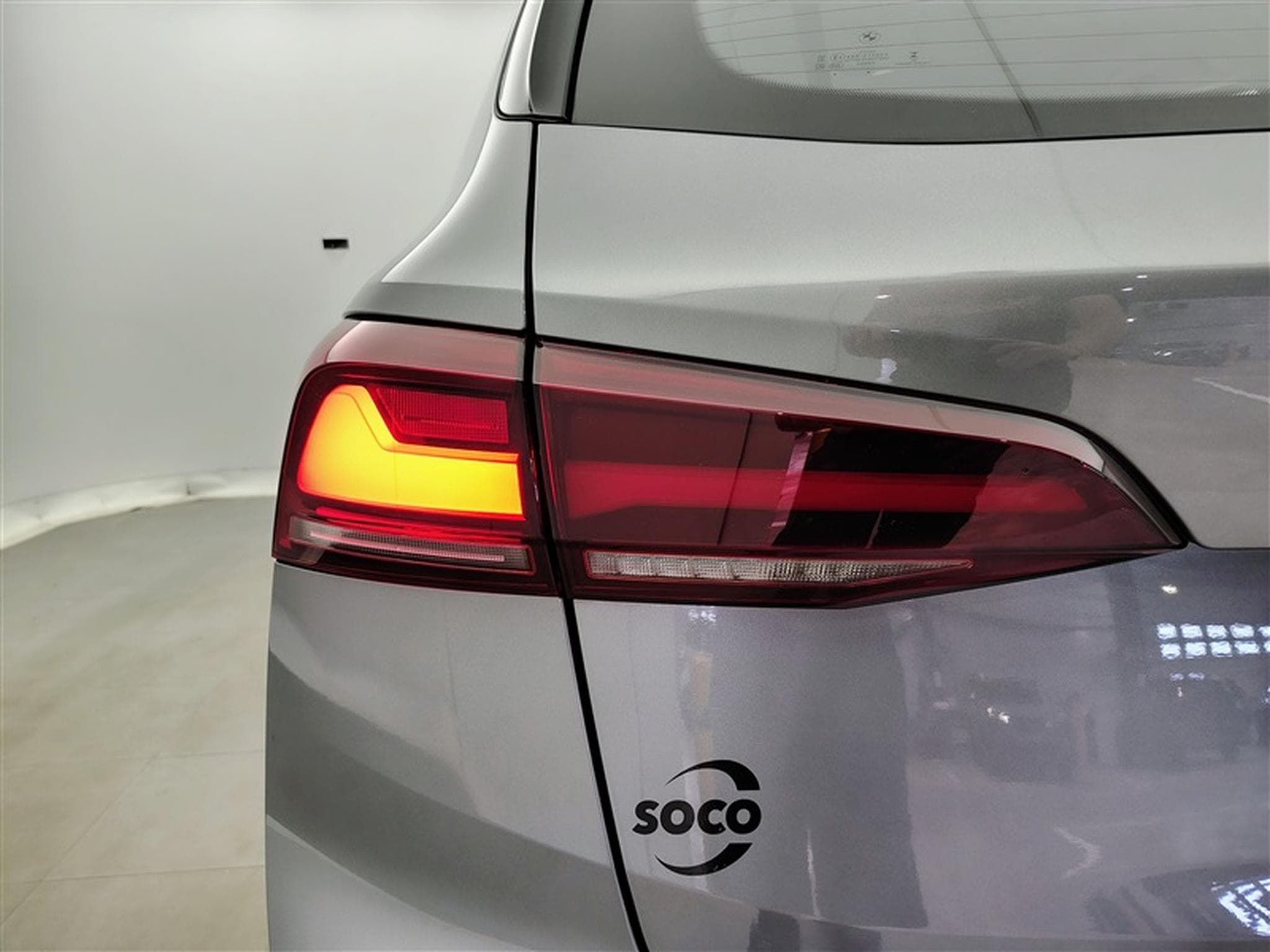 BMW 218 Active Tourer 218 iA NAVI/FULL LED/JA/PDC (2023) - Foto 16