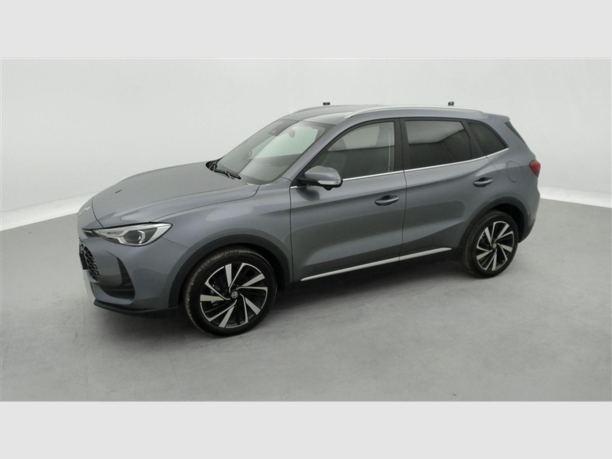 MG ZS 1.5 Hybrid+ Luxury NAVI / CAMERA / CARPLAY / ALU (2026) - Foto 22
