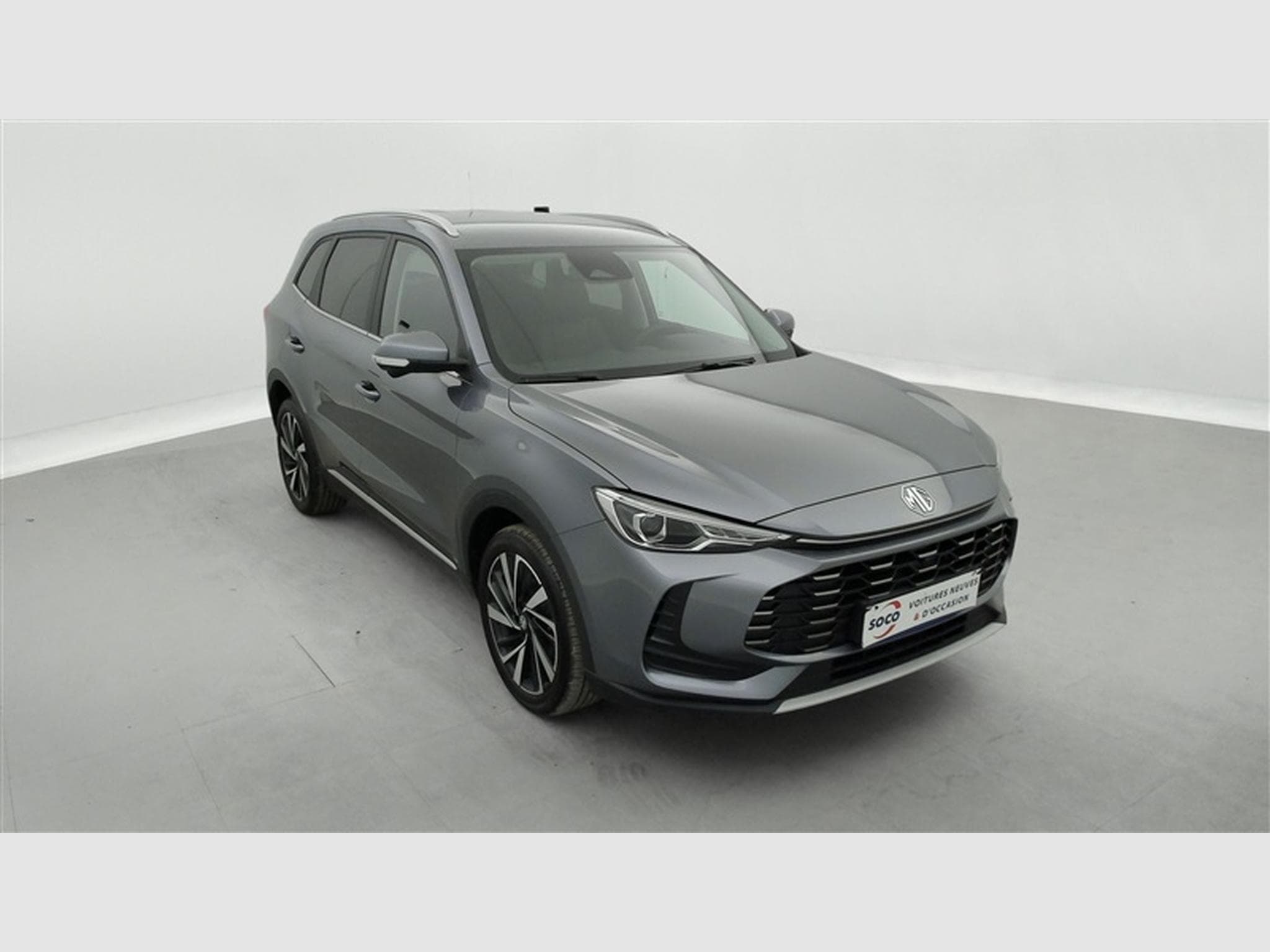 MG ZS 1.5 Hybrid+ Luxury NAVI / CAMERA / CARPLAY / ALU (2026) - Foto 23