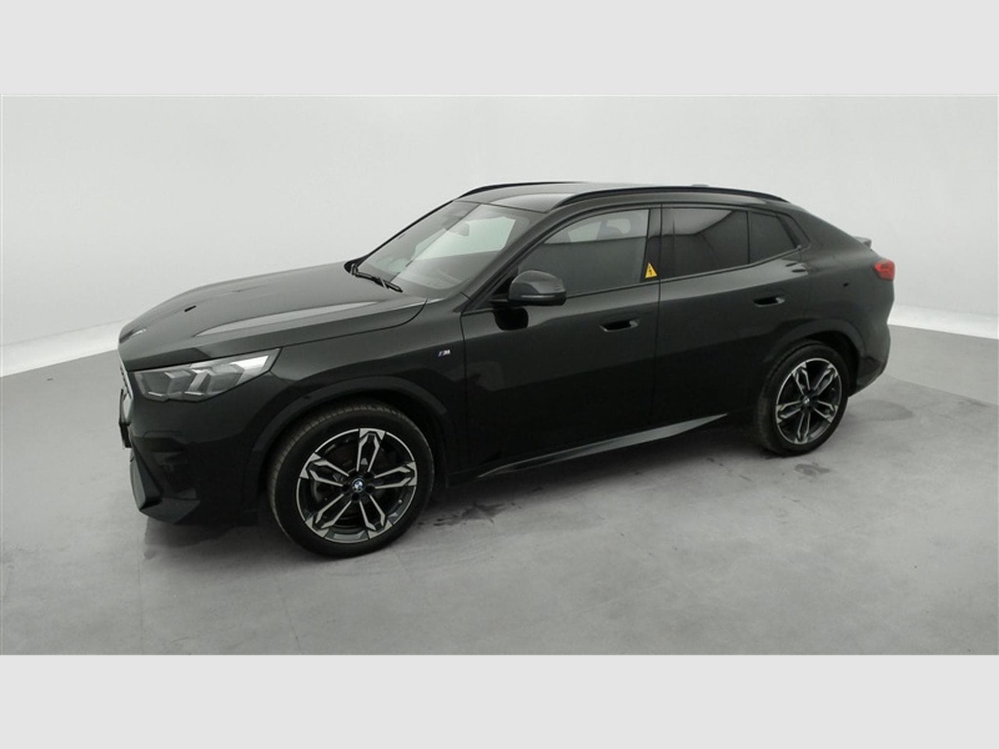 BMW X2 1.5iA sDrive20 Pack M NAVI / FULL LED / CAMERA / JA 18" (2024) - Foto 23