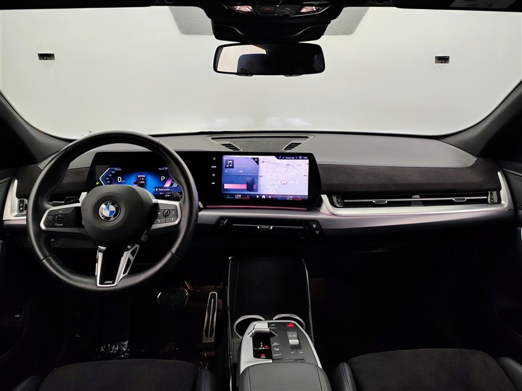 BMW X2 1.5iA sDrive20 Pack M NAVI / FULL LED / CAMERA / JA 18" (2024) - Foto 8