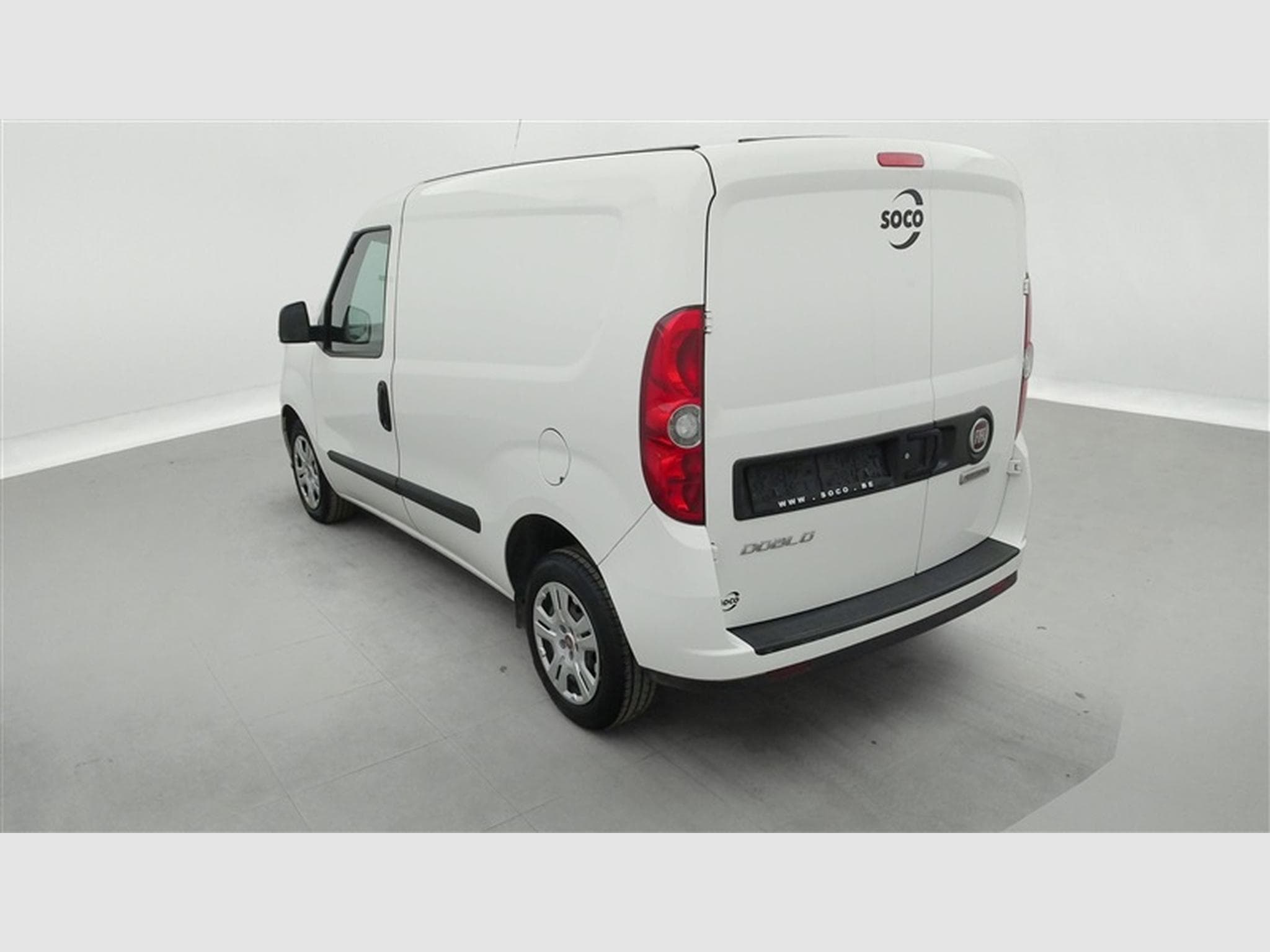 Fiat Doblo 1.6 MJET Cargo CLIM / CARPLAY (2023) - Photo 2