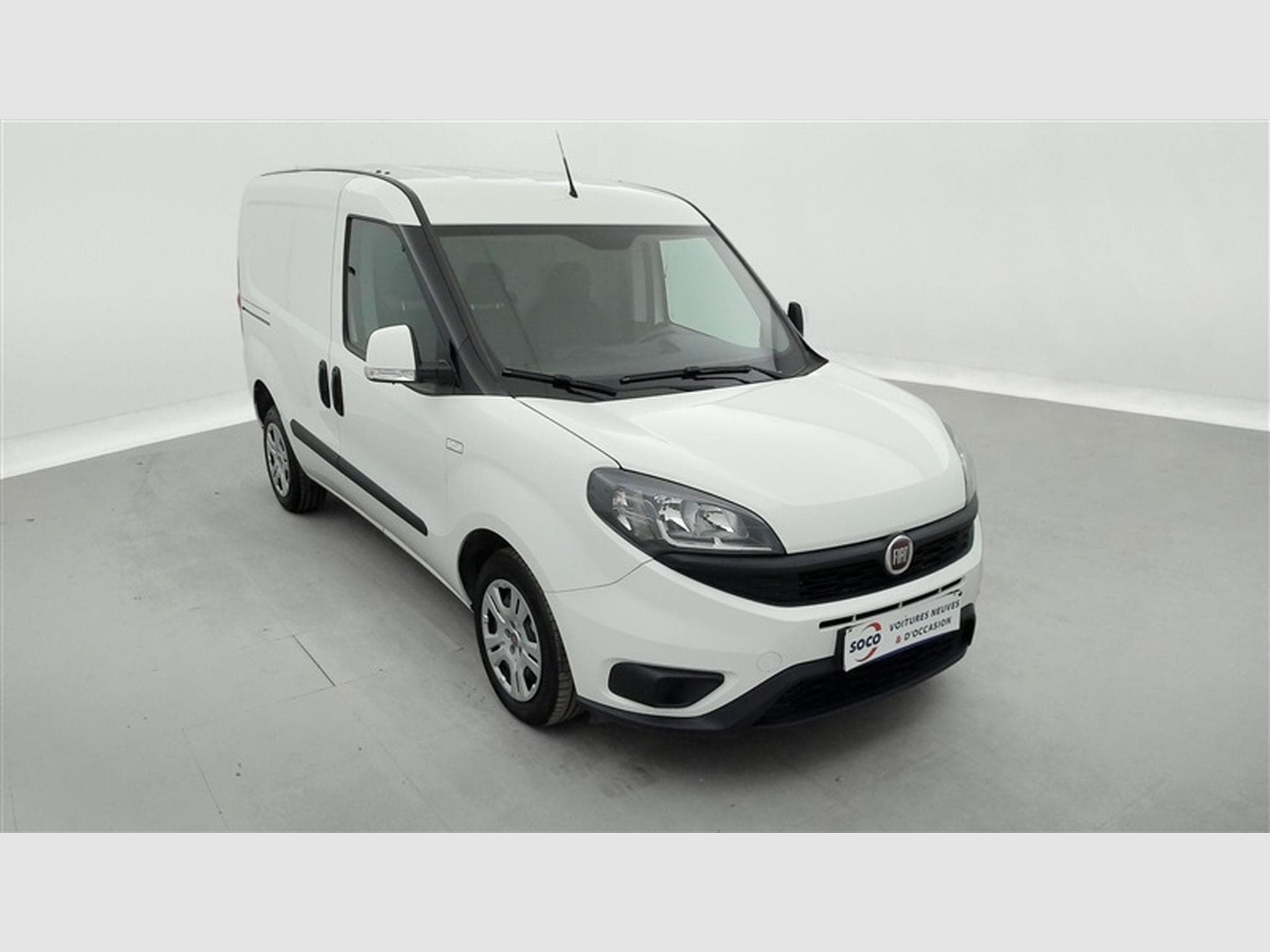 Fiat Doblo 1.6 MJET Cargo CLIM / CARPLAY (2023) - Photo 20