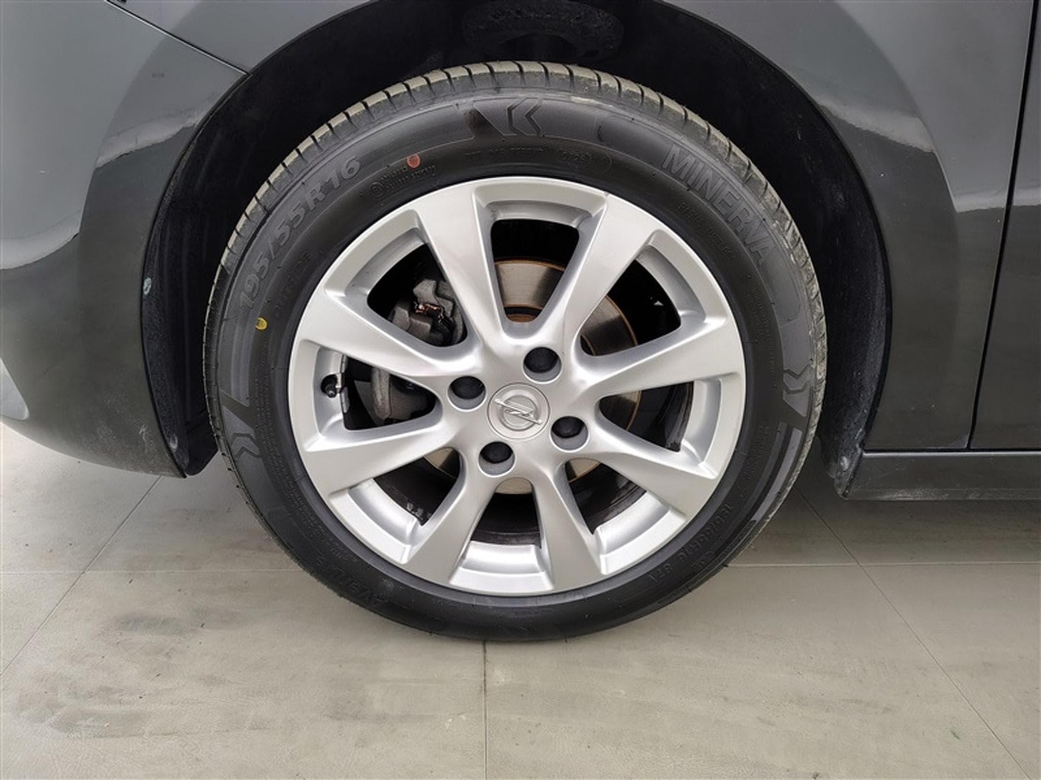 Opel Corsa 1.2i Edition S/S (EU6AP) (2021) - Foto 6