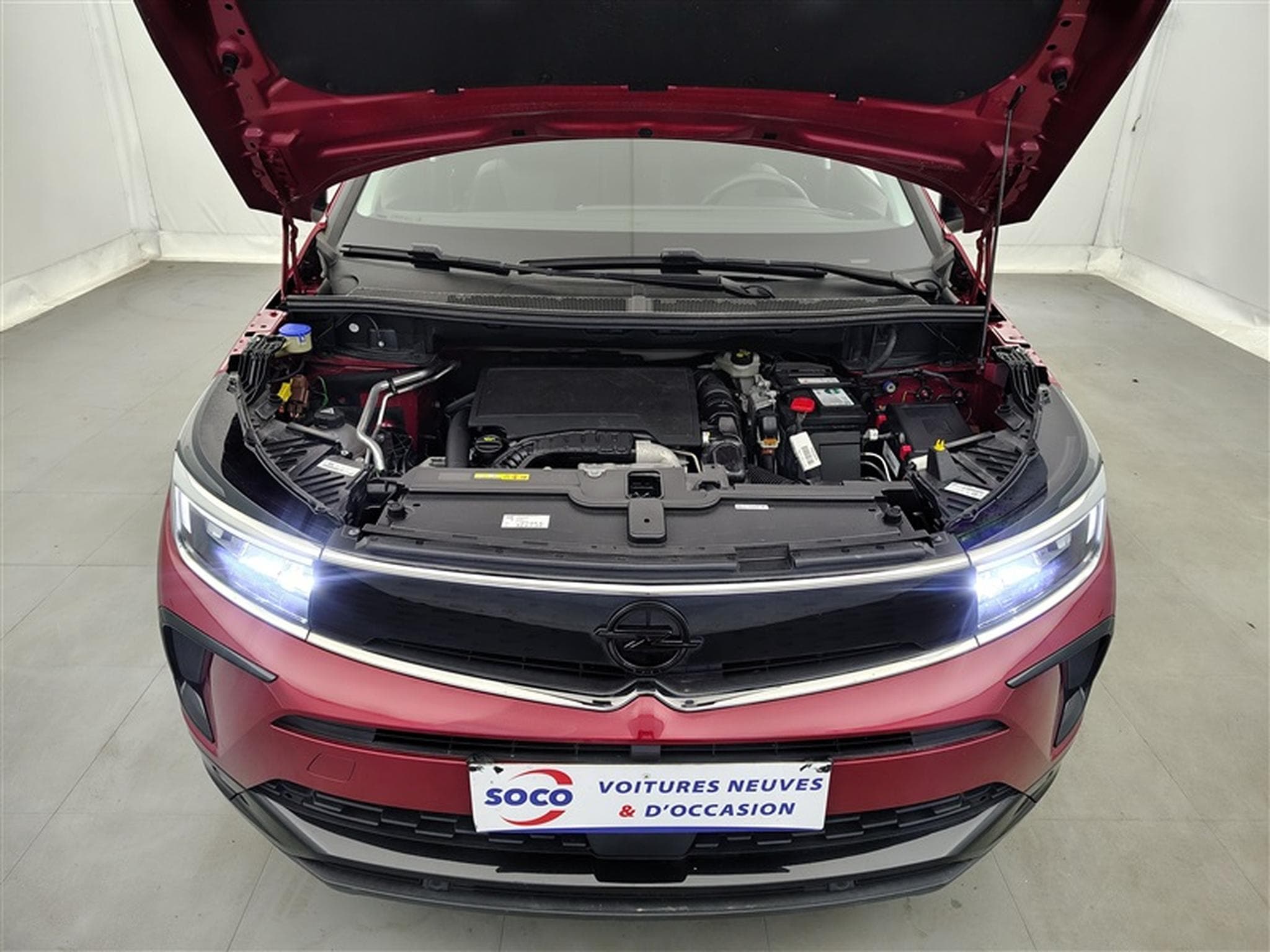 Opel Grandland 1.2 Turbo 130cv GS CARPLAY / FULL LED / CUIR PARTIEL / JA18 (2023) - Foto 18