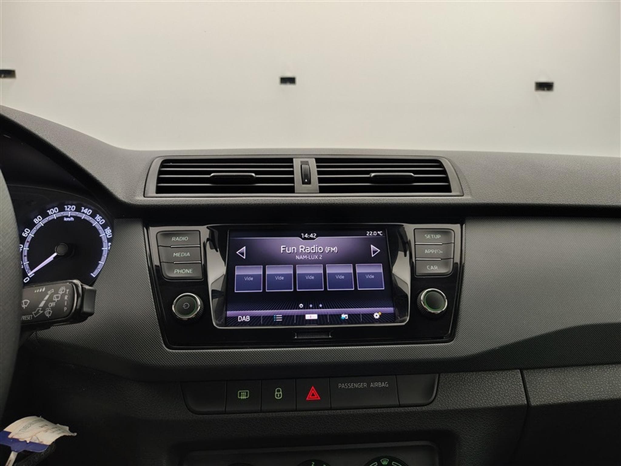 Skoda Fabia 1.0i Active (2021) - Foto 10