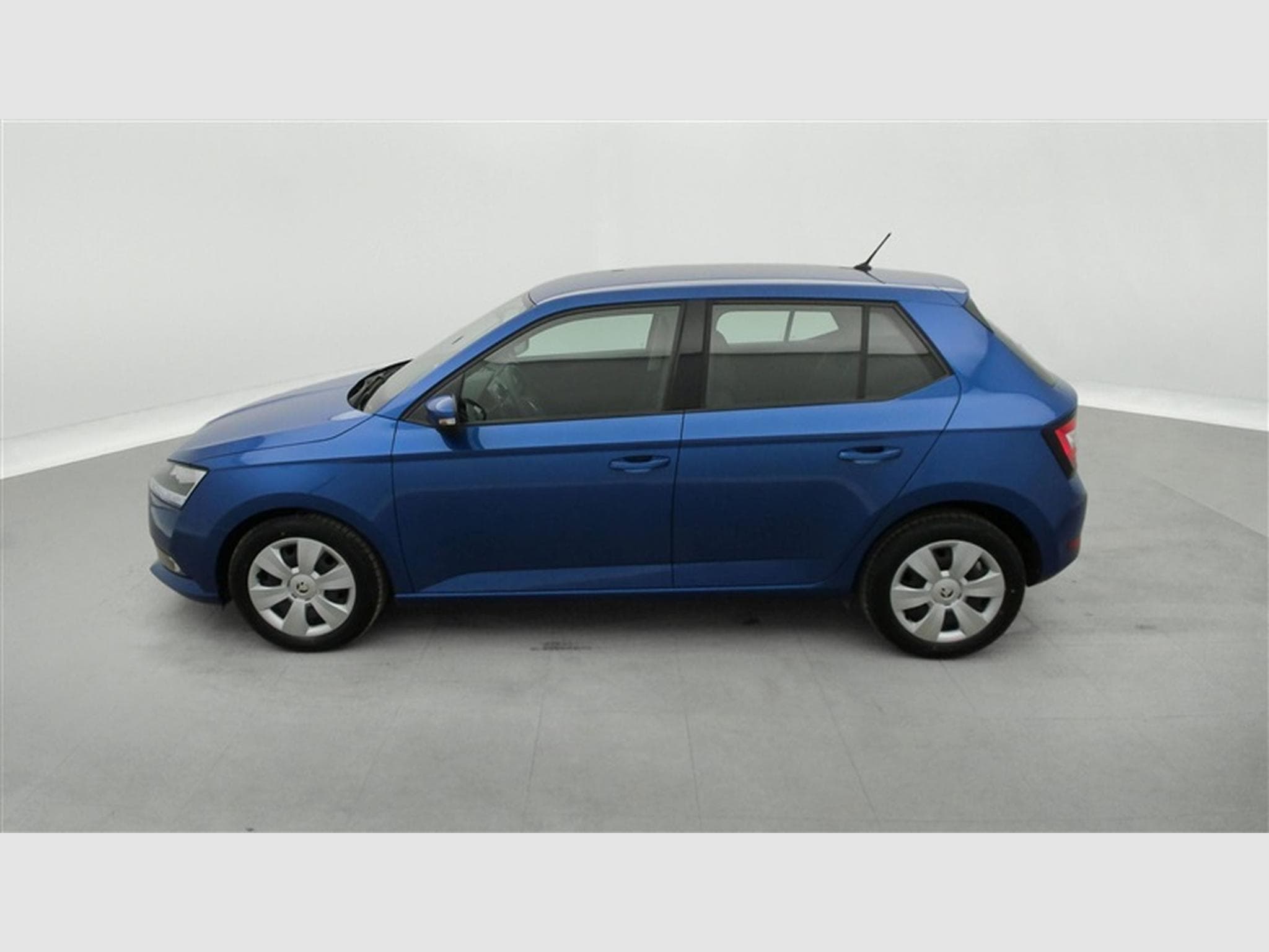 Skoda Fabia 1.0i Active (2021) - Foto 3