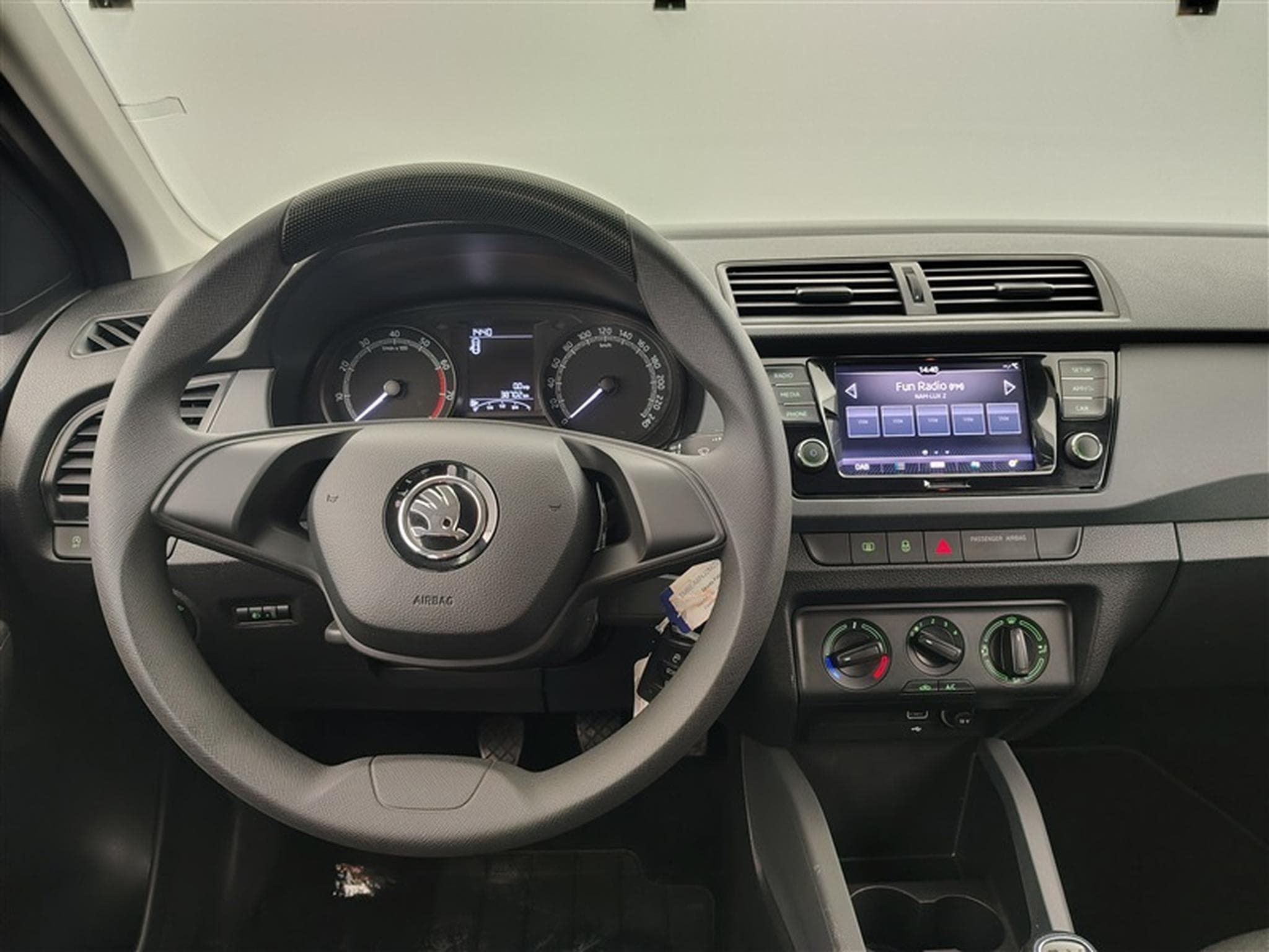 Skoda Fabia 1.0i Active (2021) - Foto 8