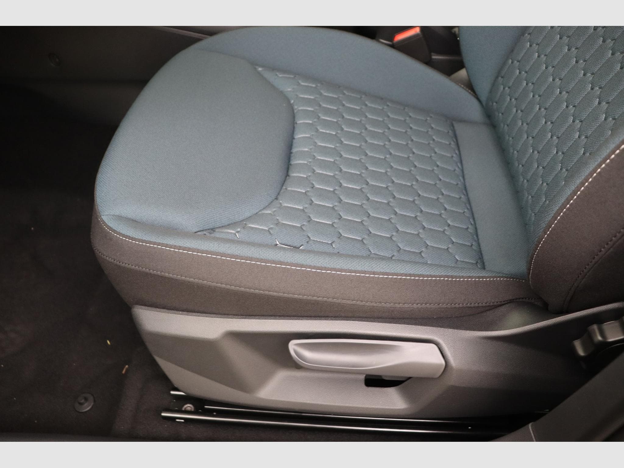 Seat Arona Play Plus (2026) - Photo 15
