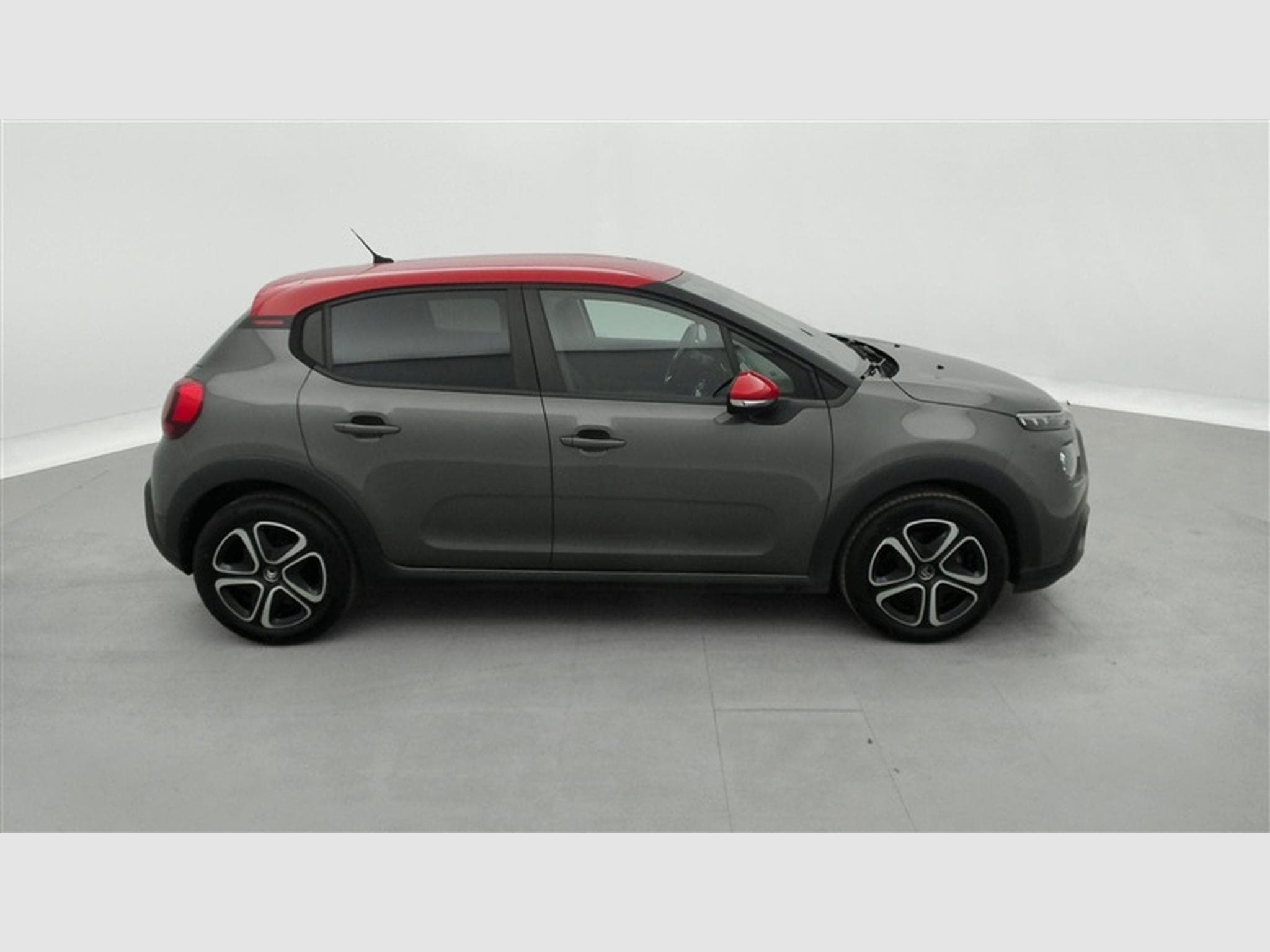 Citroen C3 1.2i PureTech Feel S&S (2021) - Photo 23
