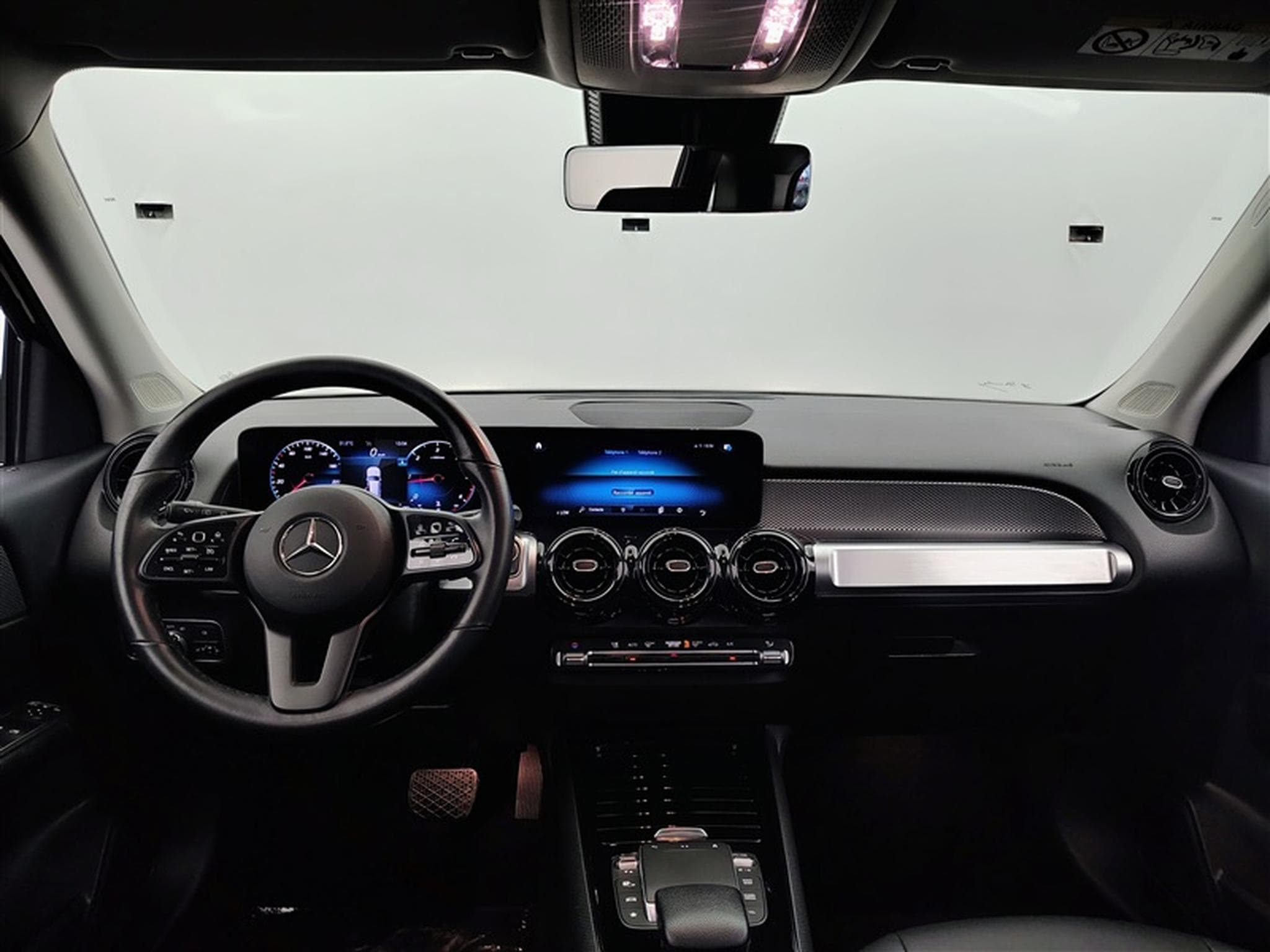 Mercedes GLB 180 180d Business Solution S-CUIR/NAVI/FULL LED/JA/PDC AV AR (2022) - Foto 8