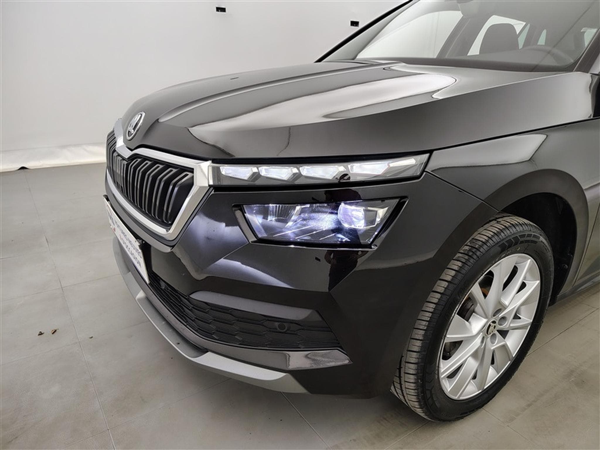 Skoda Kamiq 1.0 TSI 110cv DSG Ambition NAVI / FULL LED / CARPLAY (2024) - Photo 15