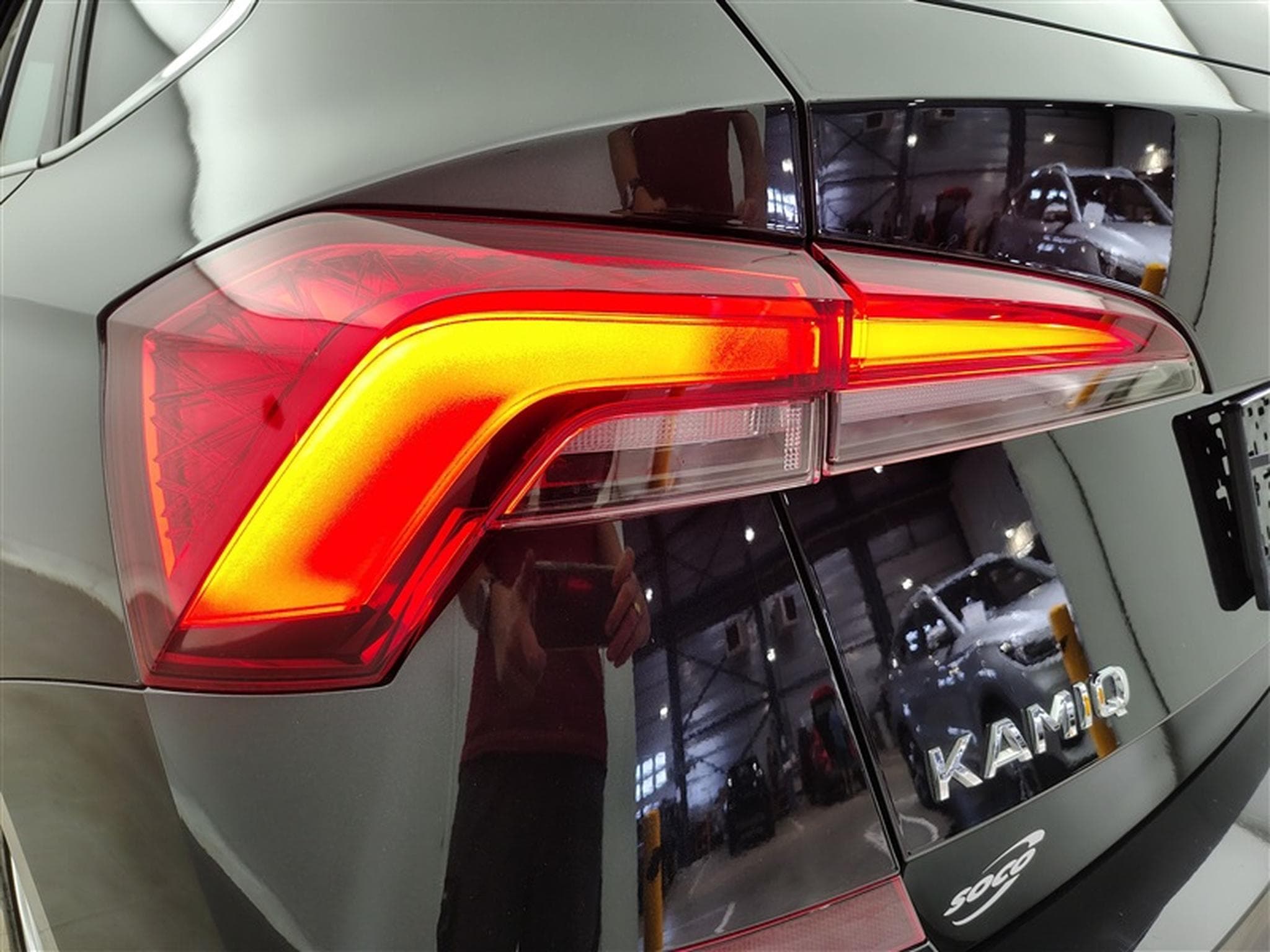 Skoda Kamiq 1.0 TSI 110cv DSG Ambition NAVI / FULL LED / CARPLAY (2024) - Photo 16