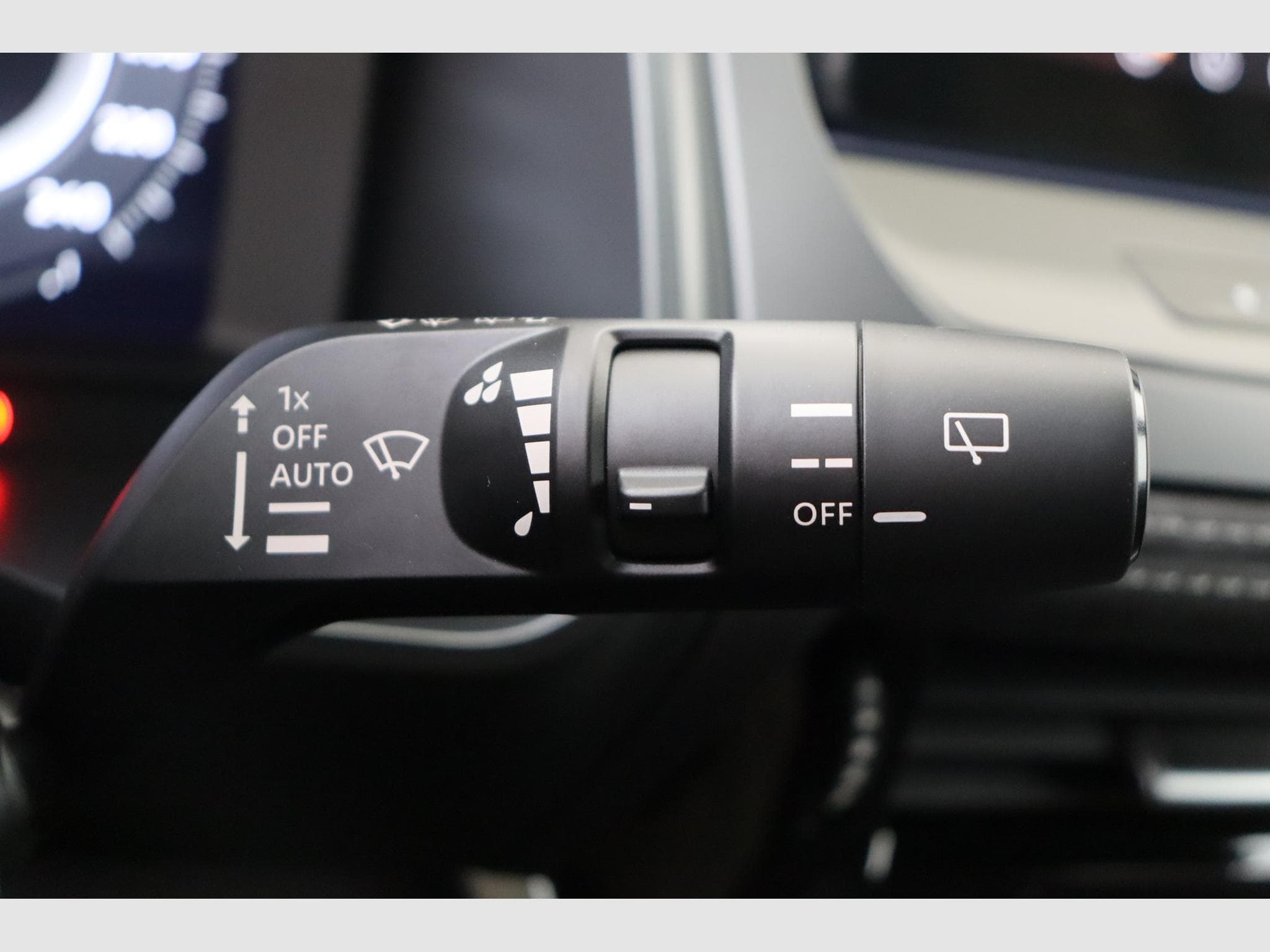 Nissan Qashqai Tekna Plus (2026) - Foto 18