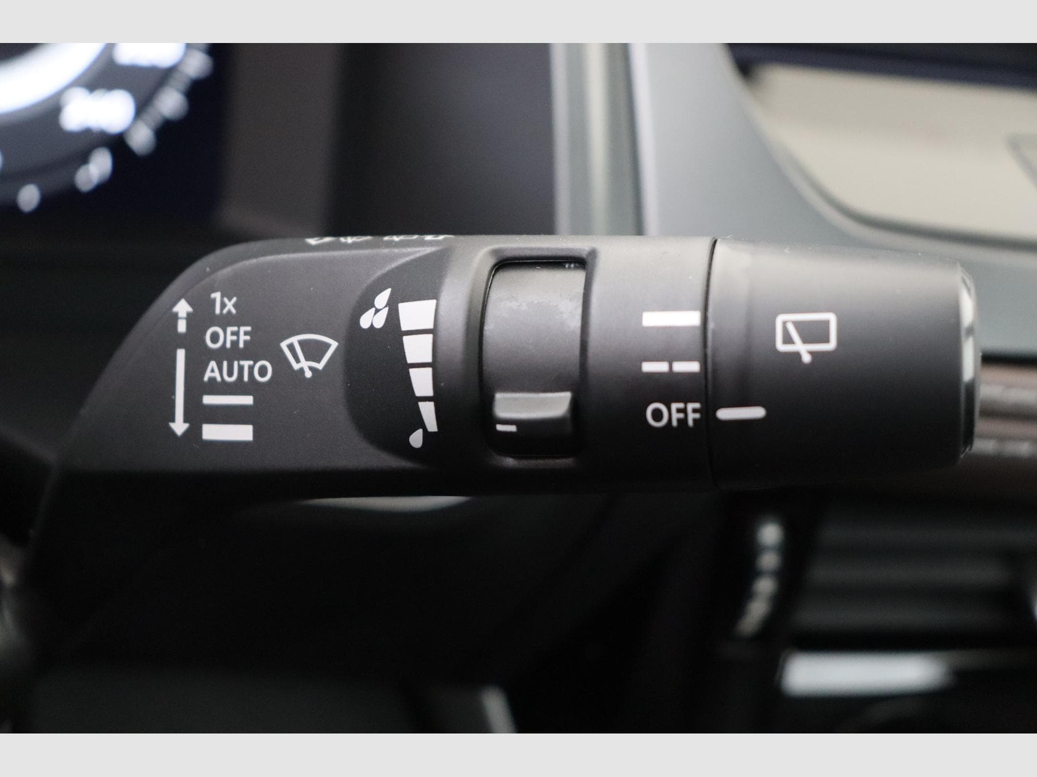 Nissan Qashqai Tekna (2025) - Photo 19