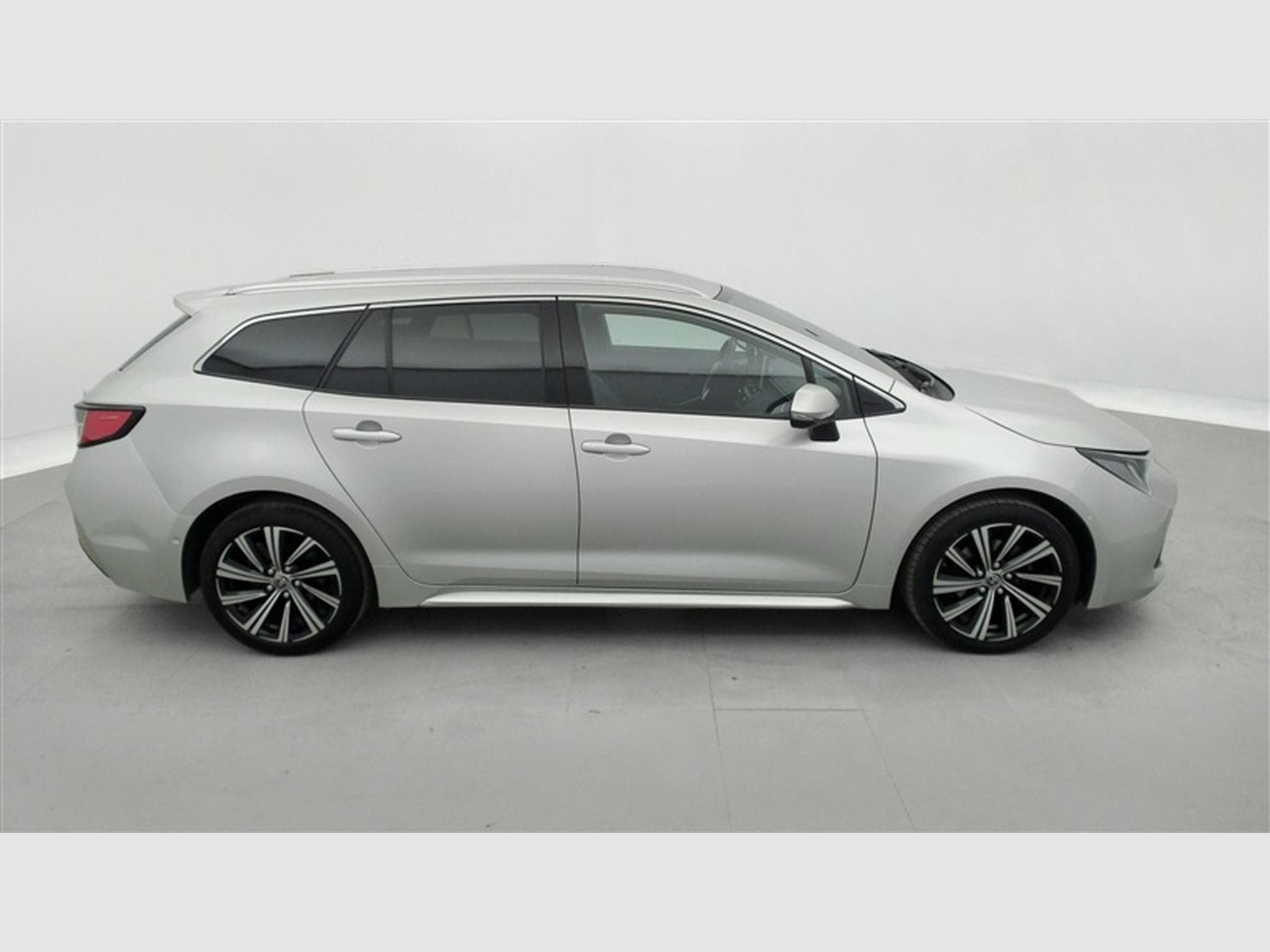 Toyota Corolla 1.8 Hybrid Style e-CVT CLIM/NAVI/CAMERA (2023) - Photo 24