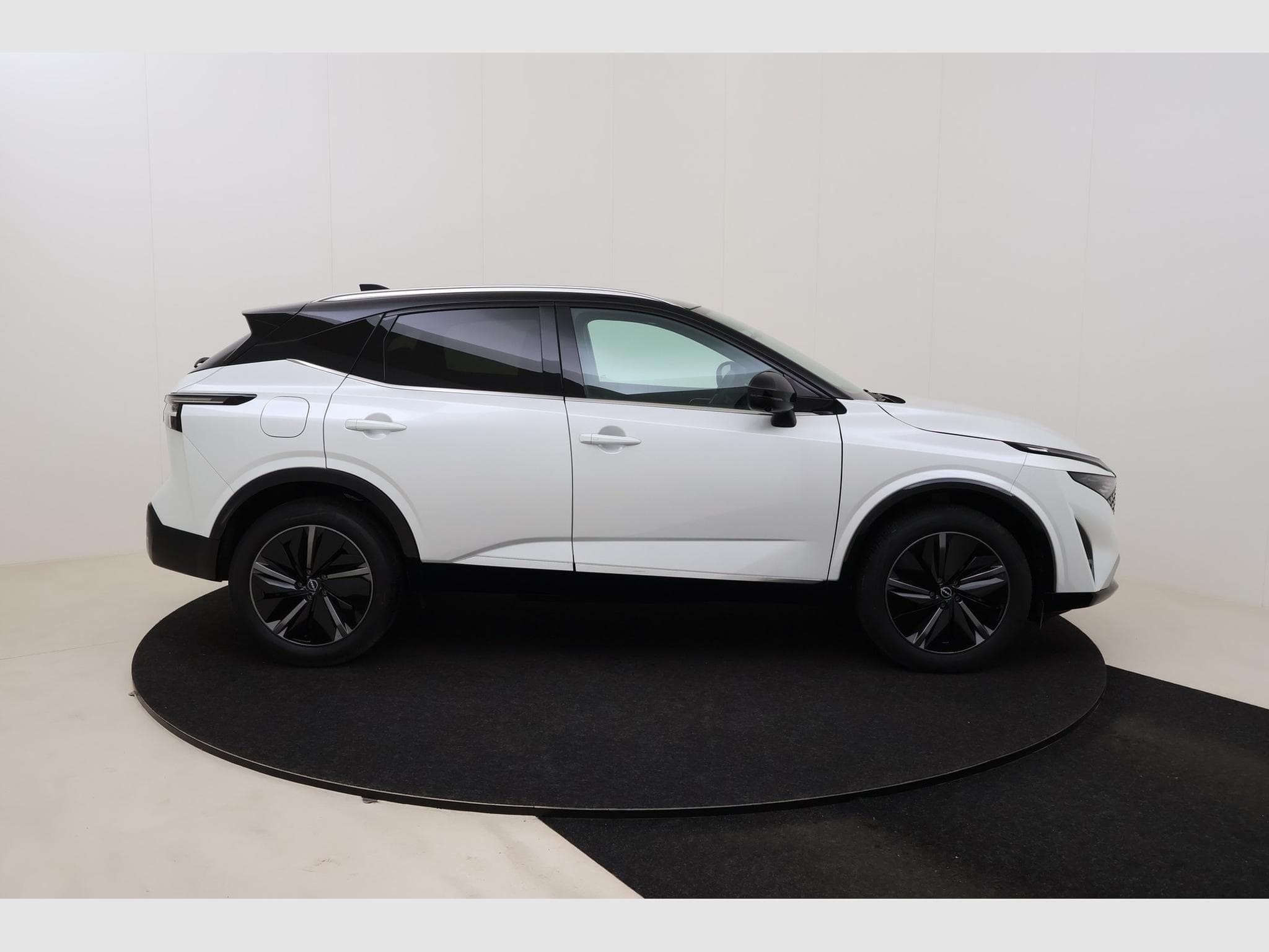 Nissan Qashqai Tekna Plus 2Tone (2026) - Photo 4