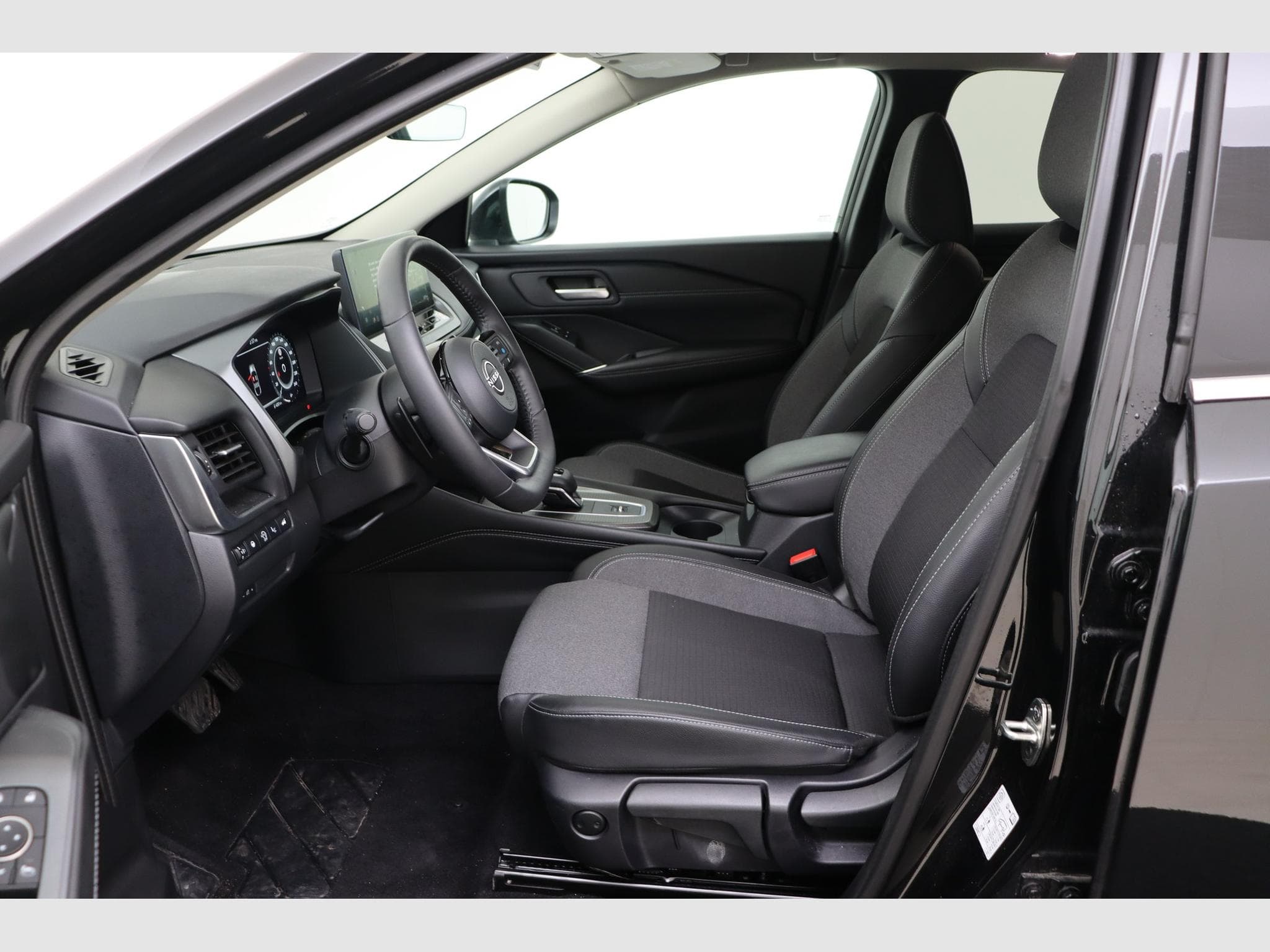 Nissan Qashqai N-Connecta Winter Comfort (MY24) (2025) - Foto 13