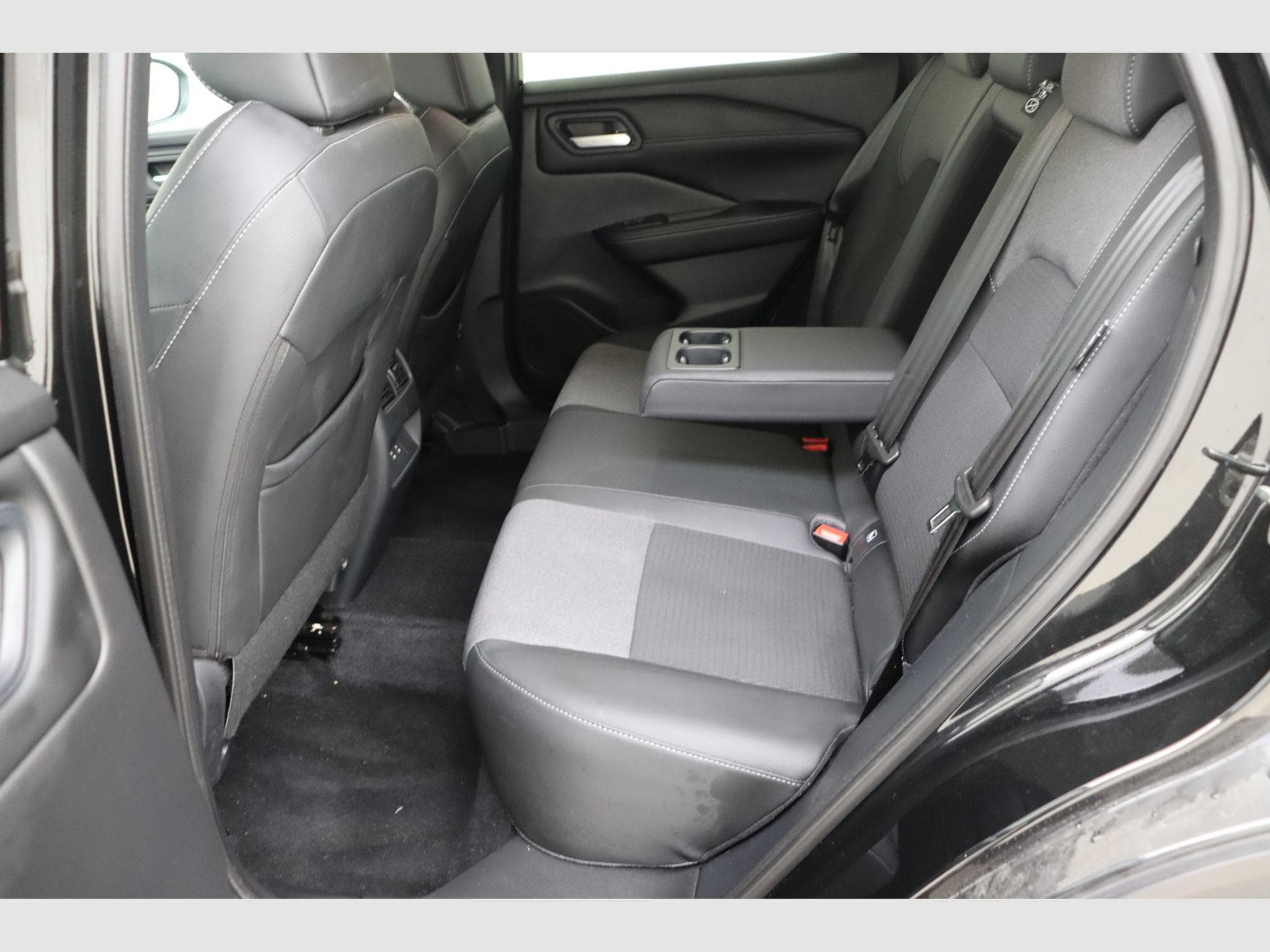 Nissan Qashqai N-Connecta Winter Comfort (MY24) (2025) - Foto 14