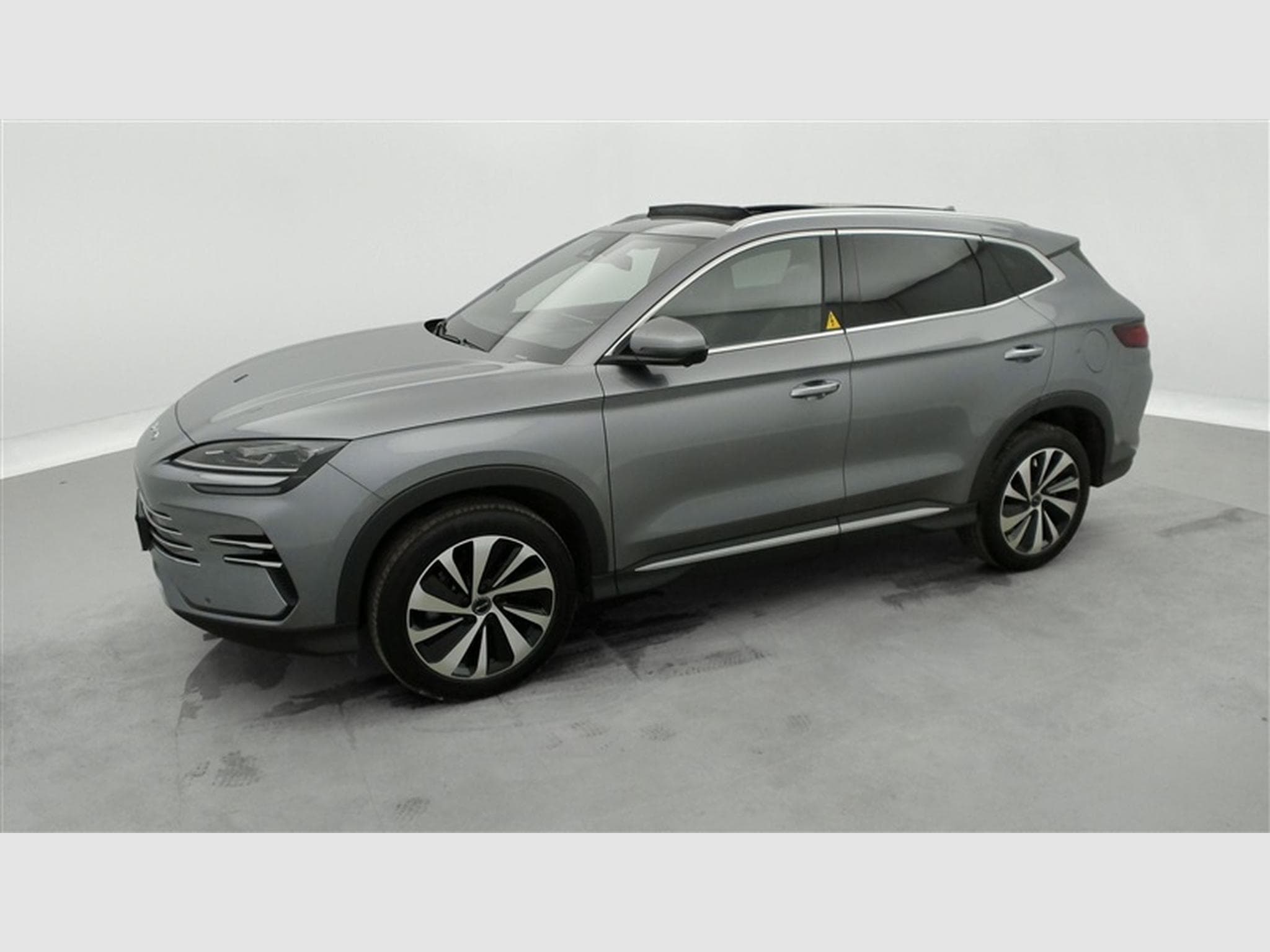 BYD Seal U 1.5 DM-I 218Cv PHEV Comfort CUIR / NAVI / TO PANO (2025) - Photo 23