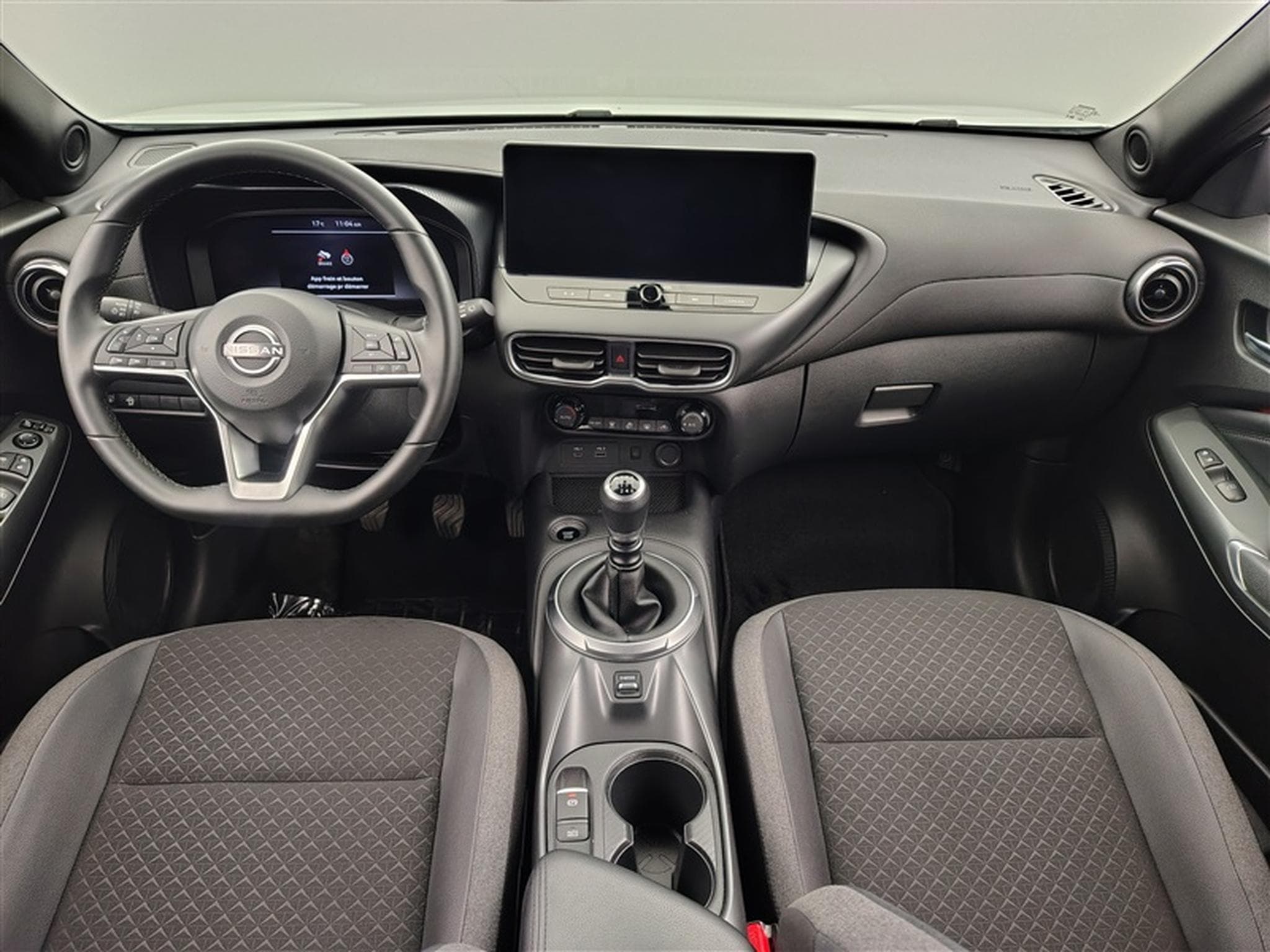 Nissan Juke 1.0 DIG-T 114cv N-Connecta NAVI / FULL LED / CAMERA / JA 17" (2025) - Photo 8