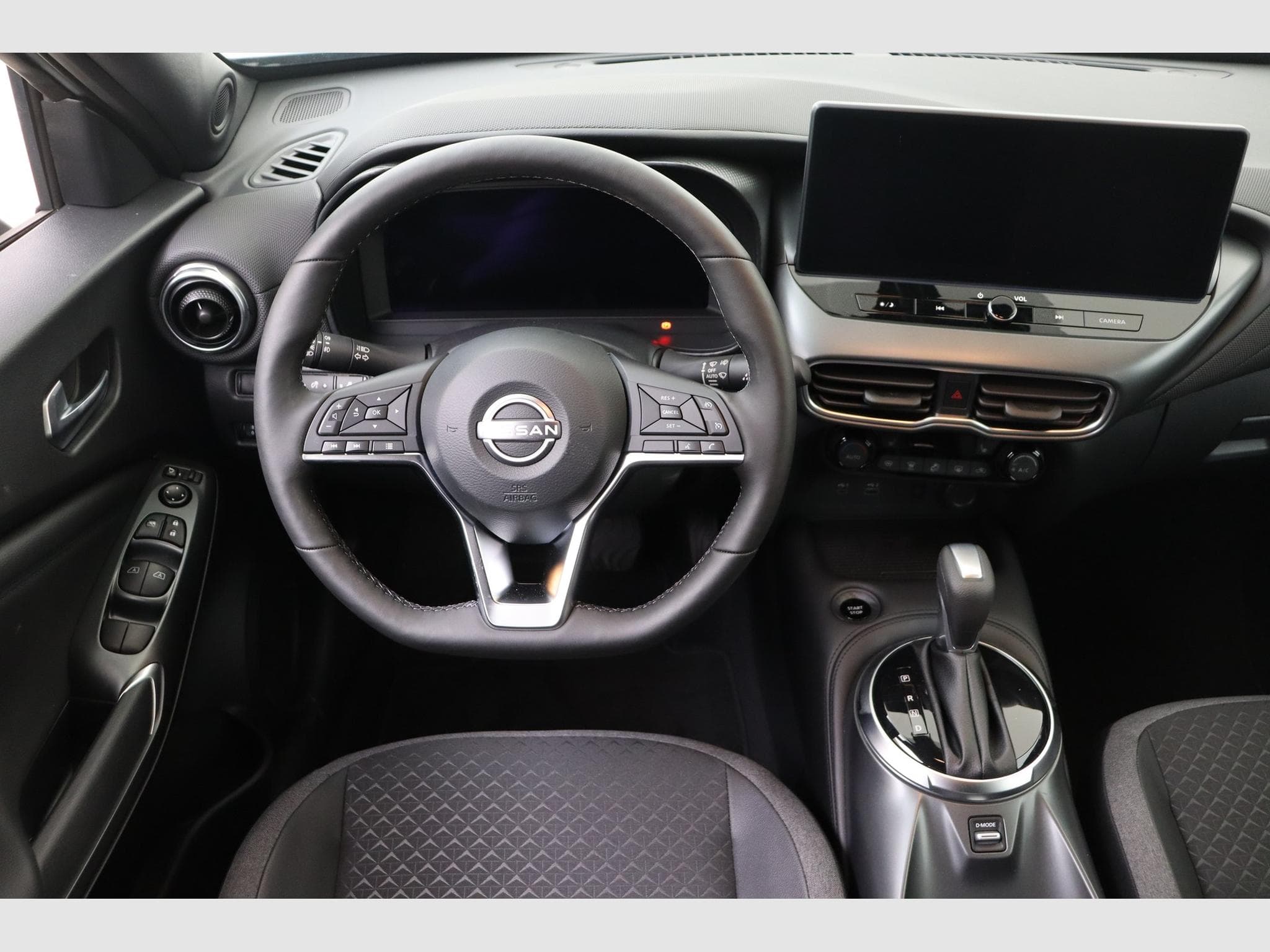 Nissan Juke N-Connecta / Cold Pack / (MY25) (2026) - Photo 11