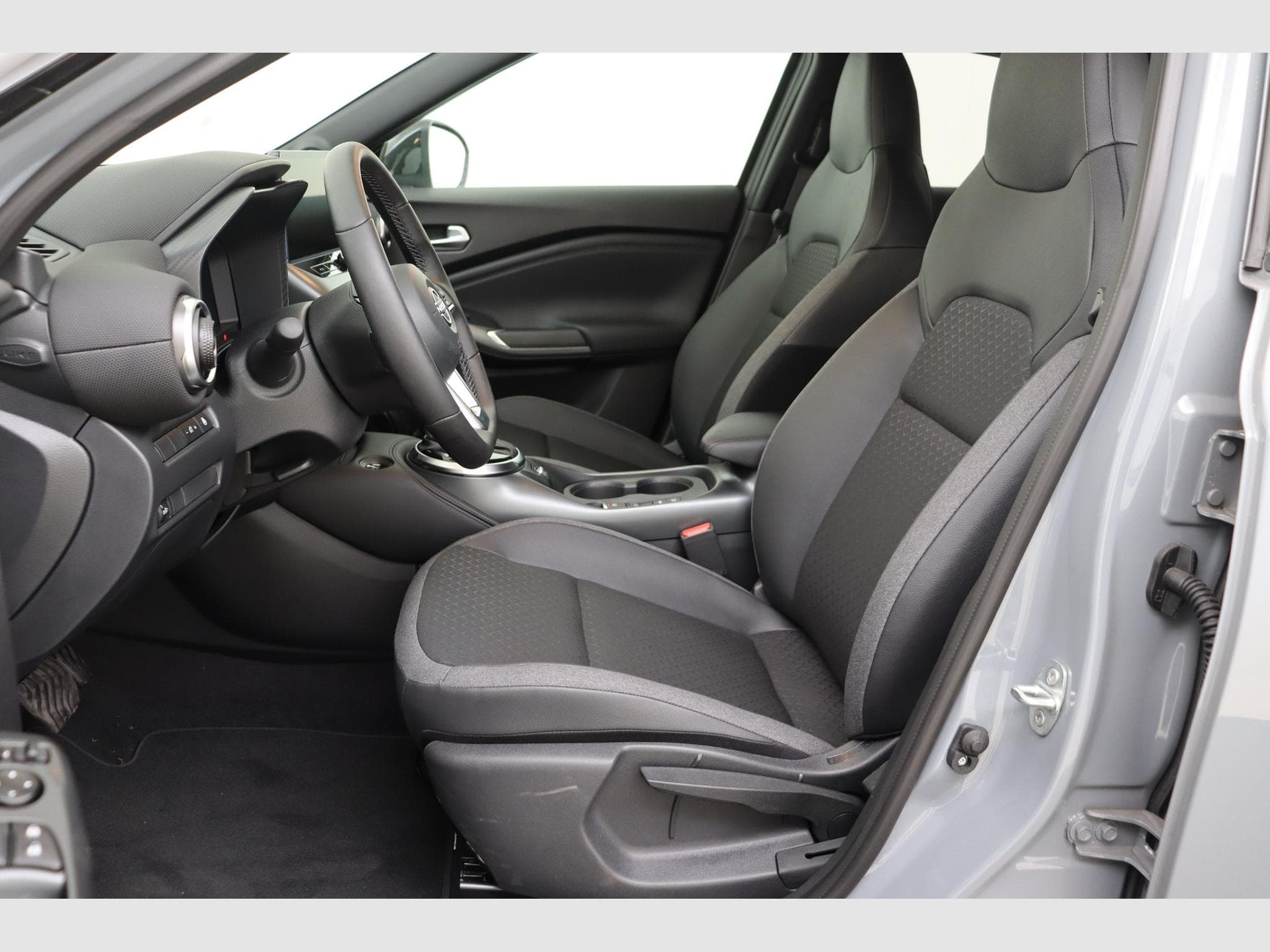 Nissan Juke N-Connecta / Cold Pack / (MY25) (2026) - Photo 13