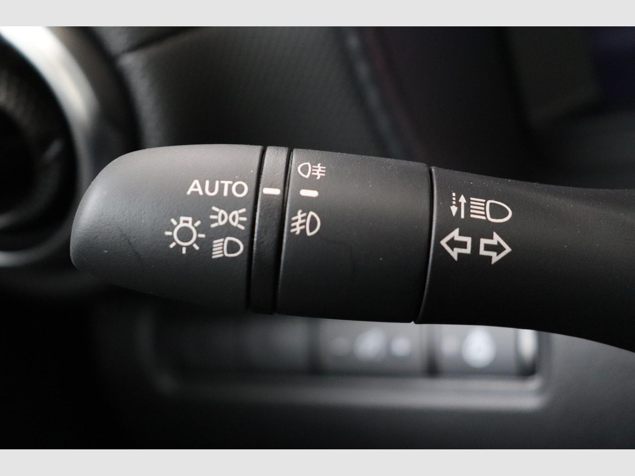 Nissan Juke N-Connecta / Cold Pack / (MY25) (2026) - Photo 18