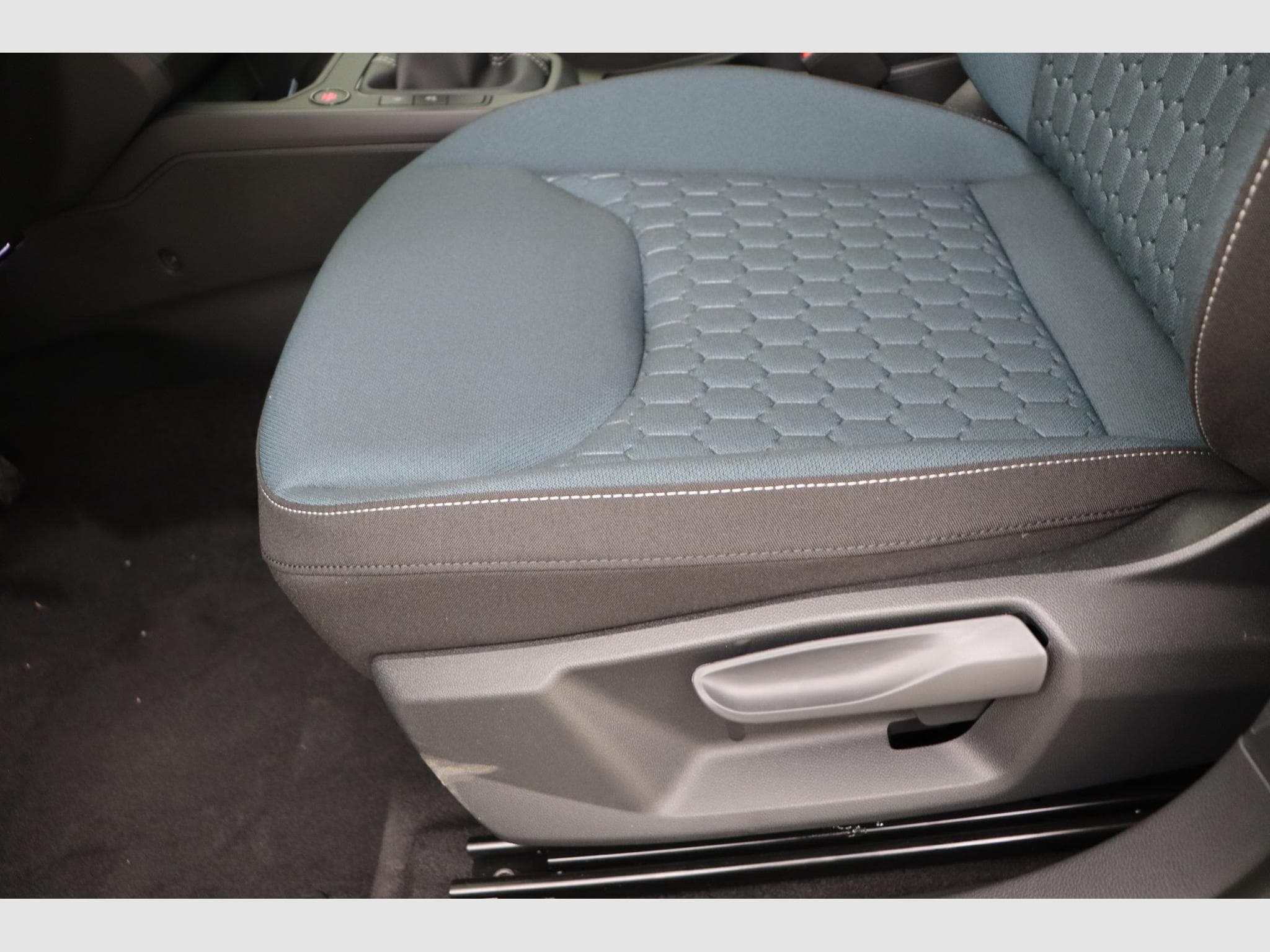 Seat Arona Play Plus (2026) - Photo 14