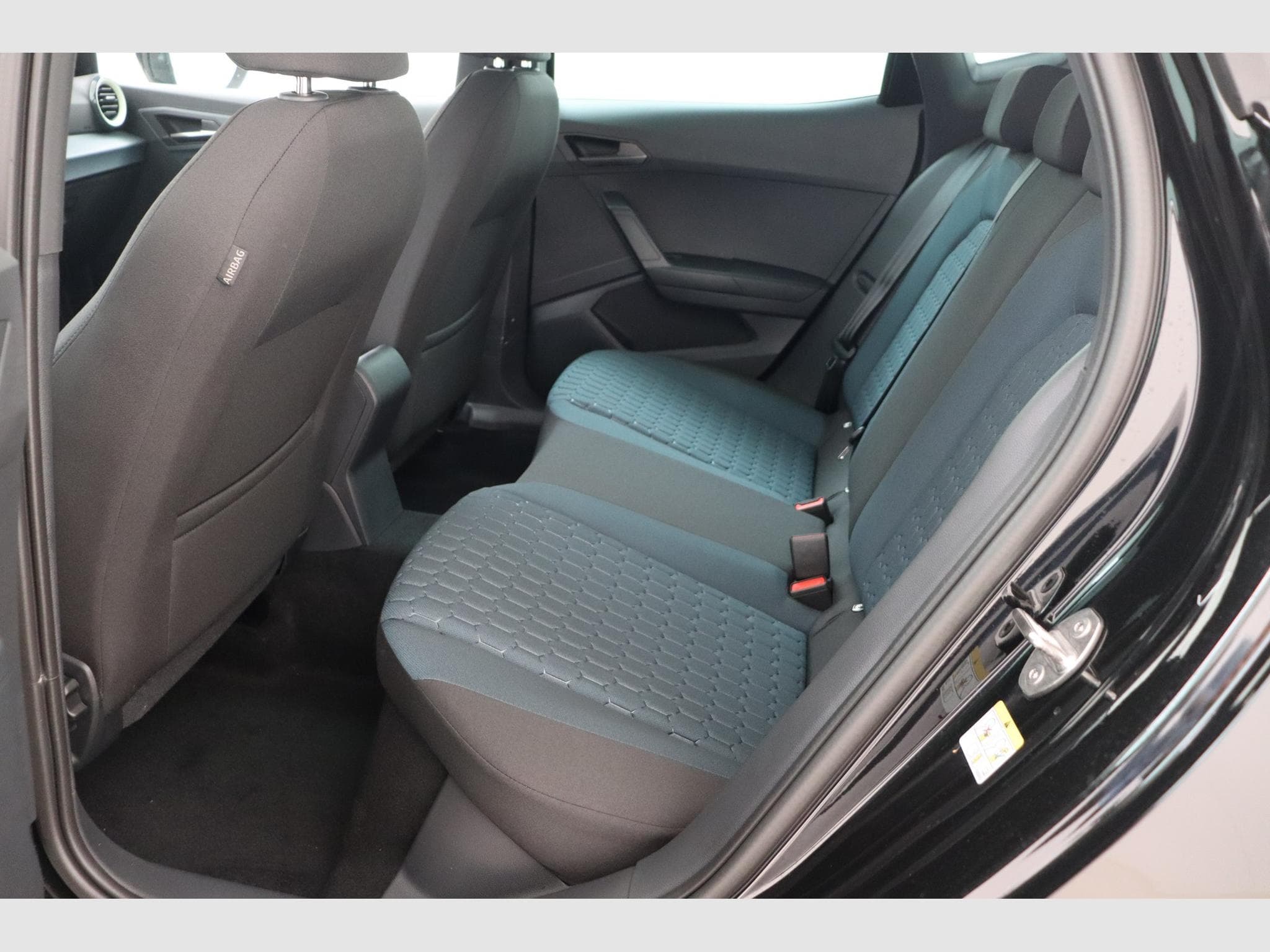 Seat Arona Play Plus (2026) - Photo 16