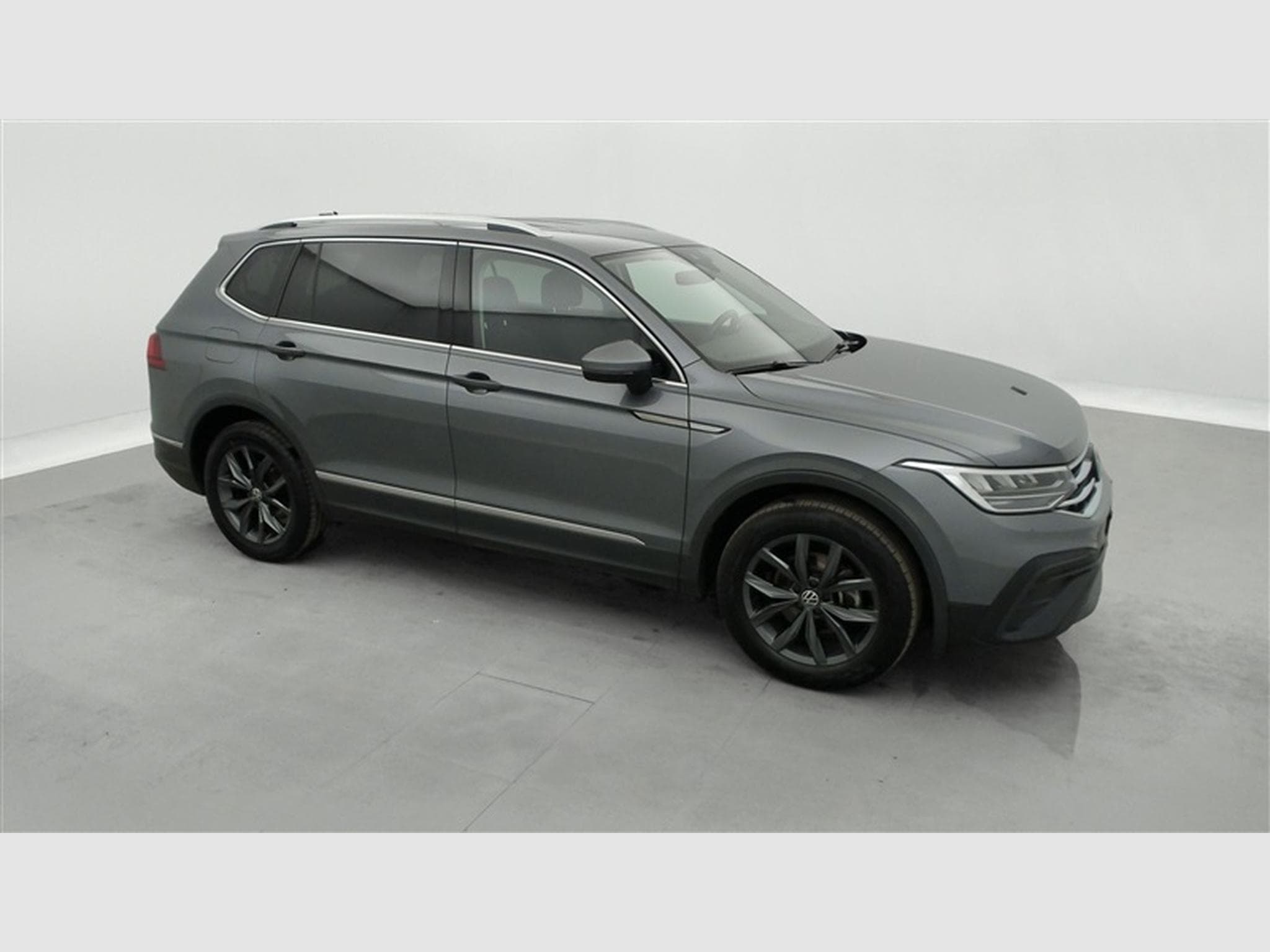 VW Tiguan 1.5 TSI Highline 7pl Navi / Led / PDC+Caméra (2023) - Photo 25