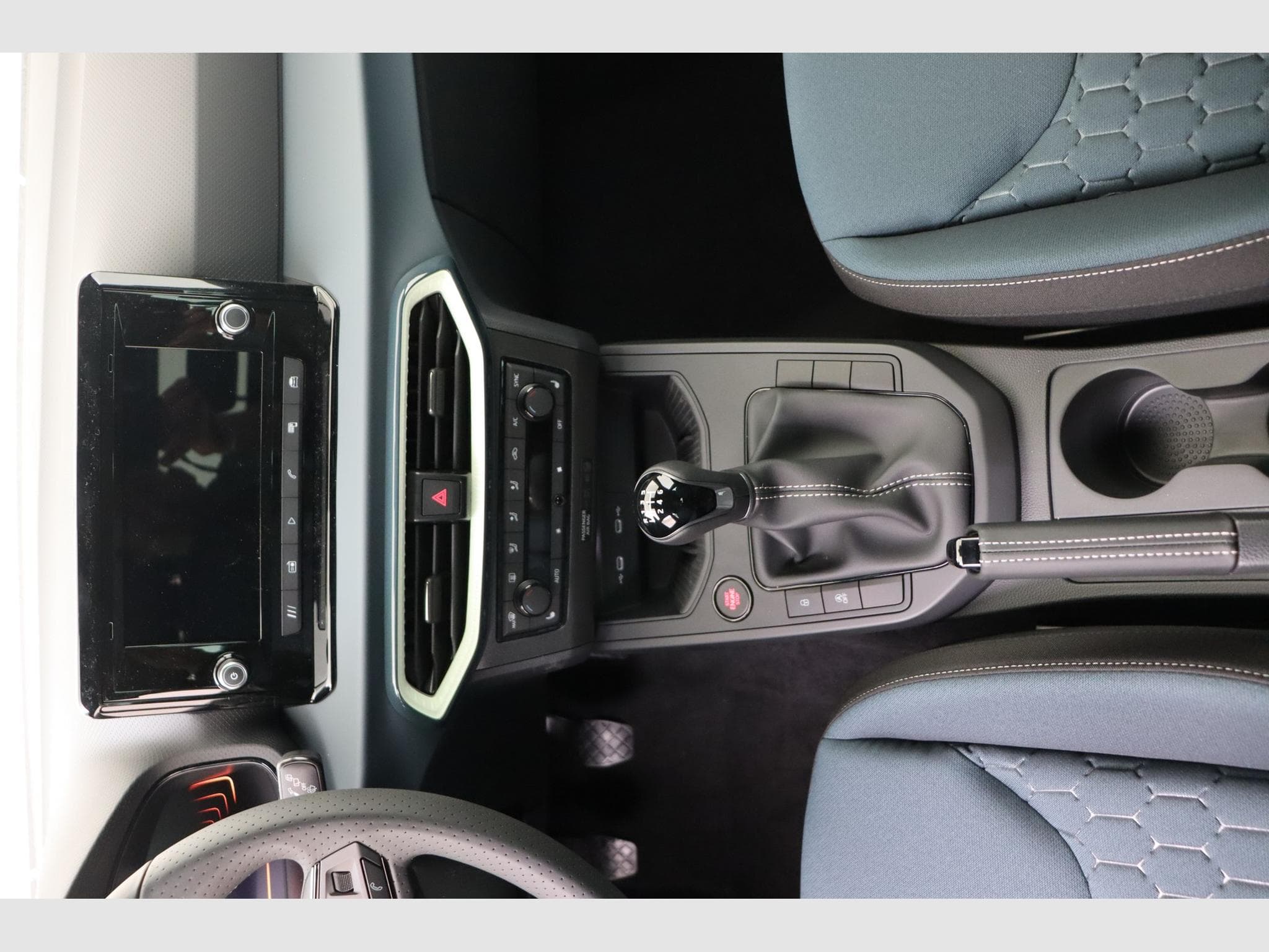 Seat Arona Play Plus (2026) - Photo 12