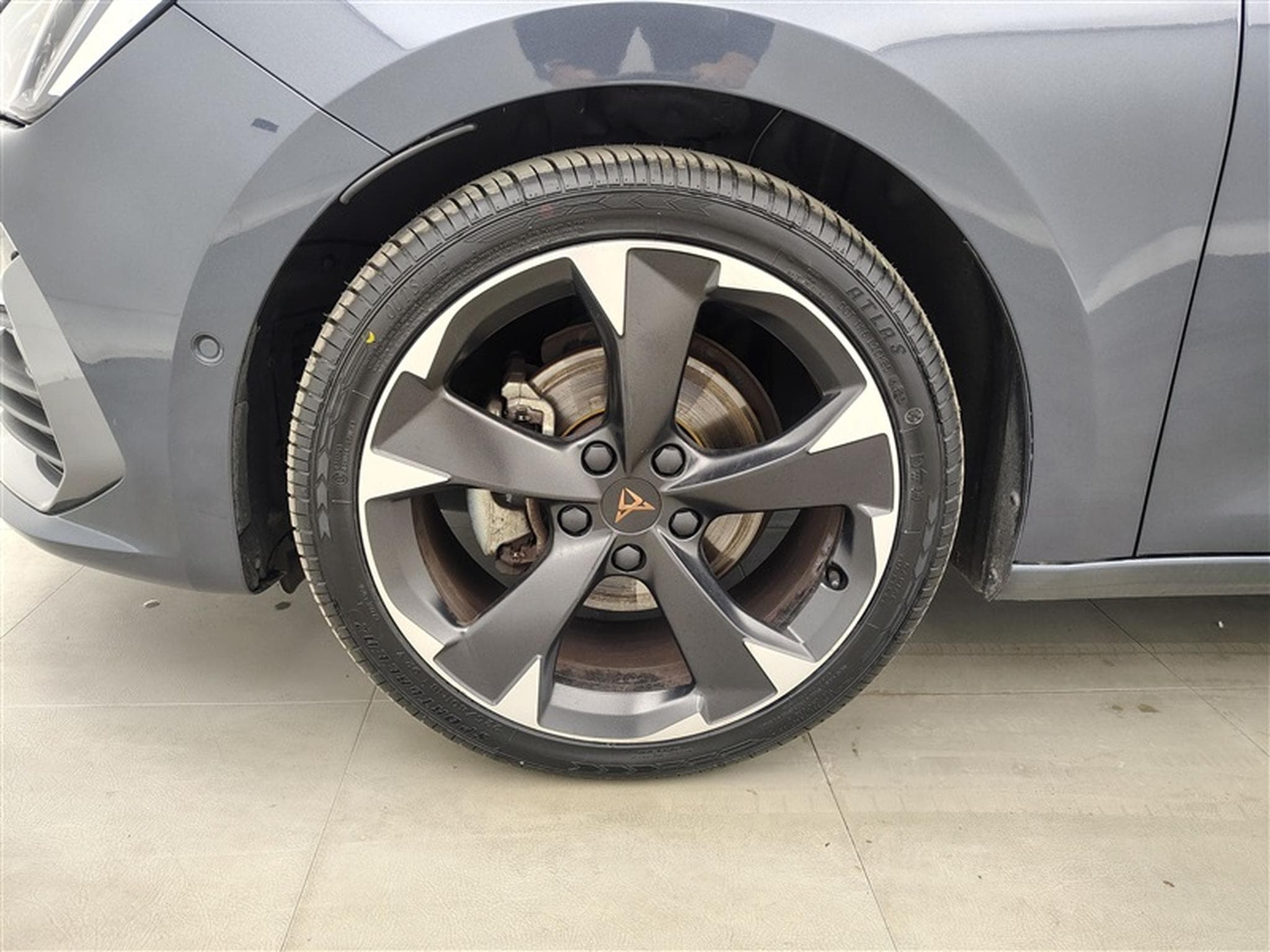 Cupra Leon 1.5 eTSI 150cv DSG  S-CUIR / NAVI / FULL LED / CARPLAY (2024) - Photo 6