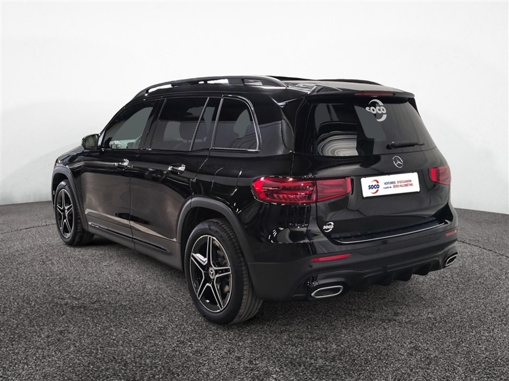 Mercedes GLB 180 7G-Tronic PACK AMG NAVI / S-CUIR / FULL LED / PANO (2025) - Photo 2