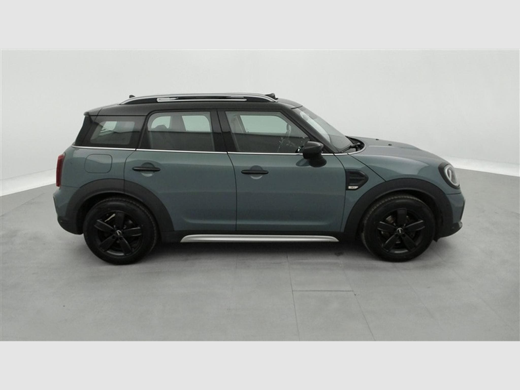 MINI Countryman 1.5A Navi / Led / Toit Pano (2022) - Photo 24