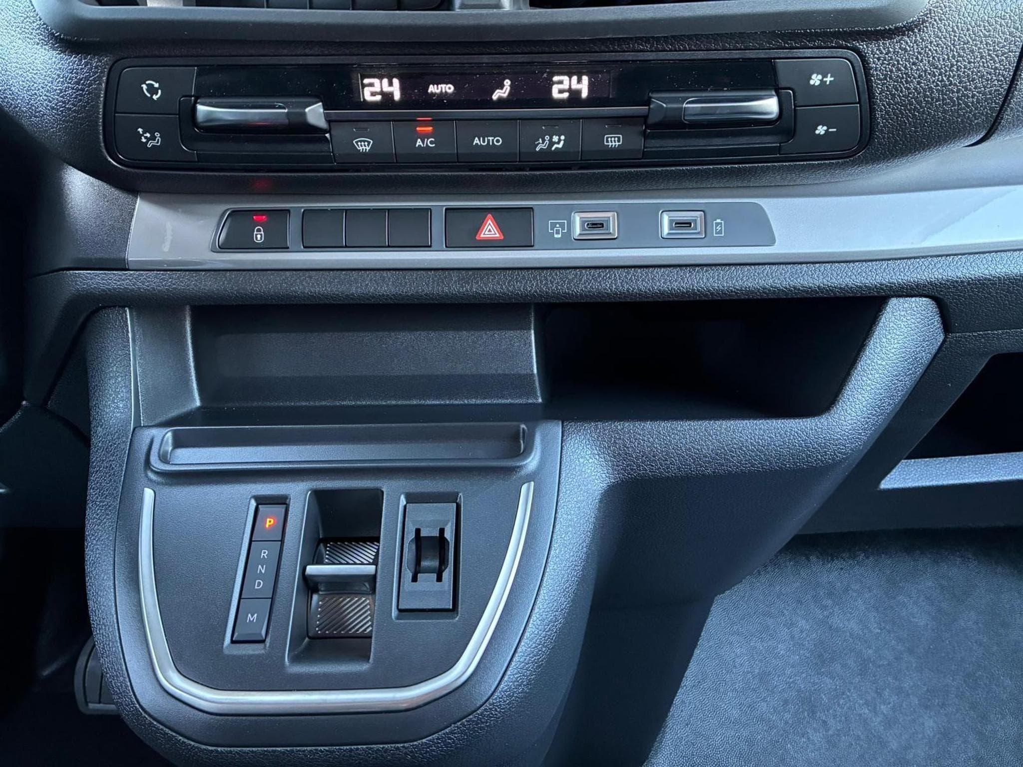 Opel Vivaro Kombi XL (2025) - Foto 18