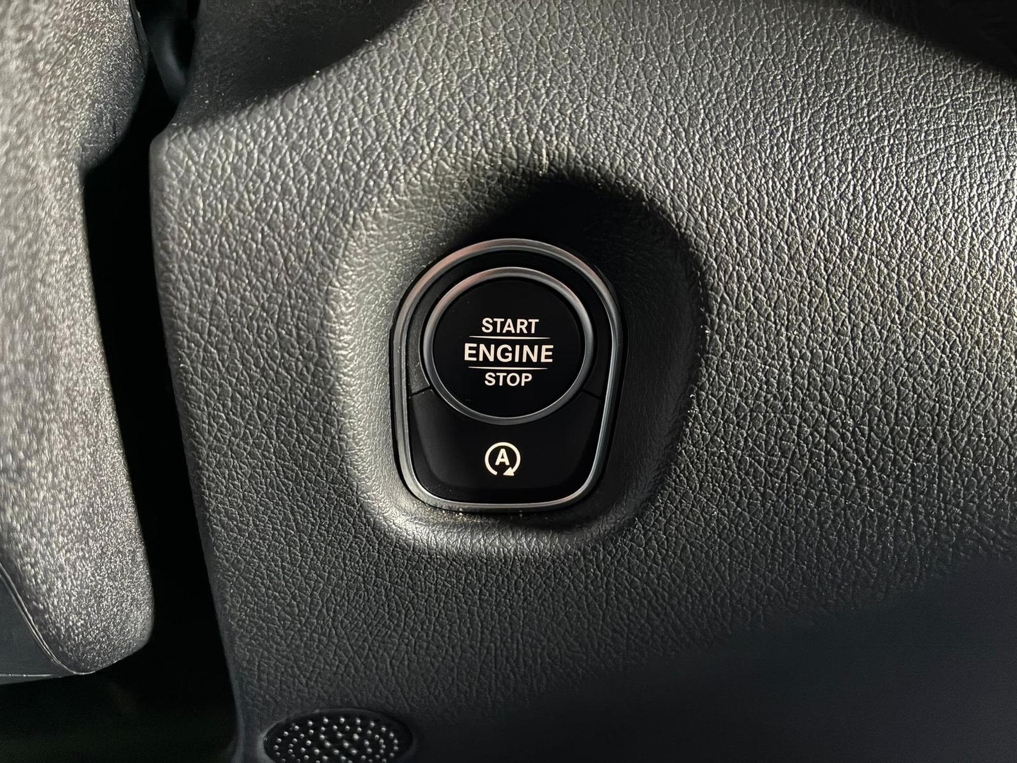 Mercedes Vito Standard (2024) - Photo 20
